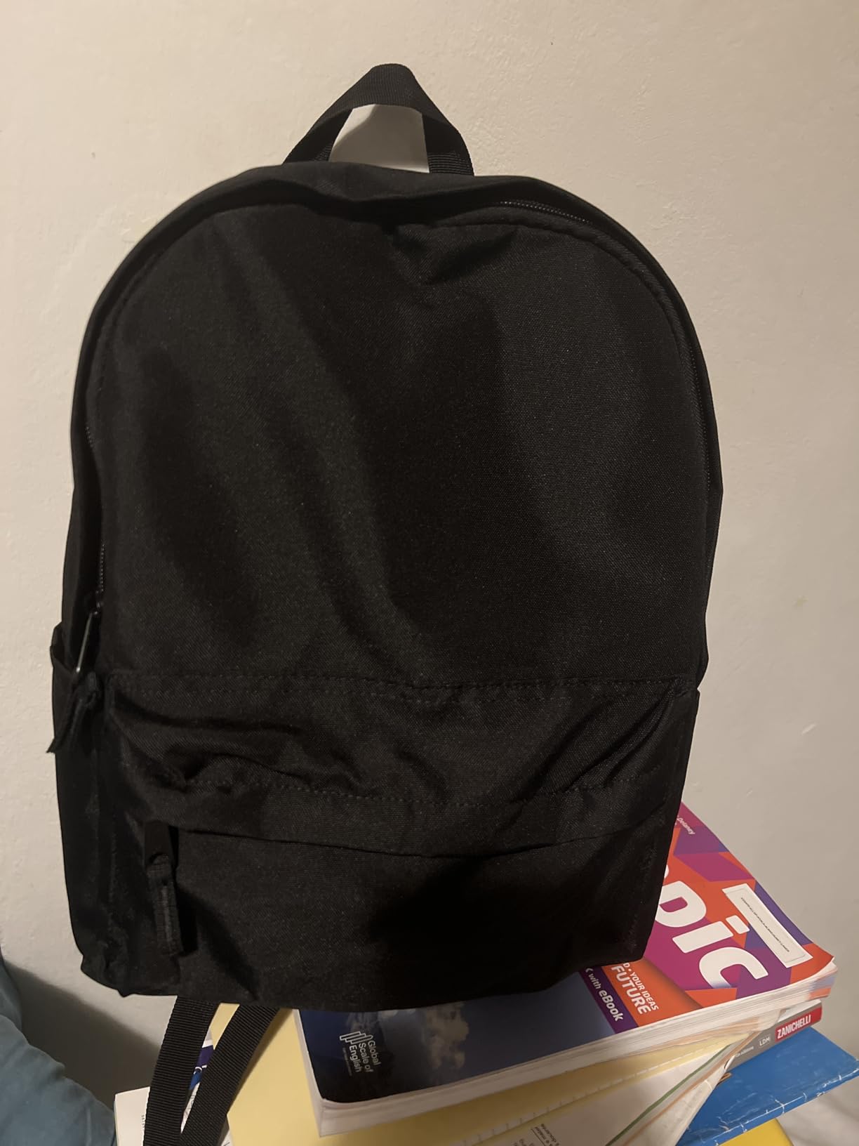 Amazon Basics Classico Zaino Nero 24 Litri Porta Laptop