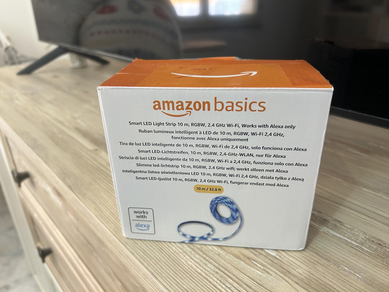 Amazon Basics striscia LED smart RGBW 5 m multicolore Alexa