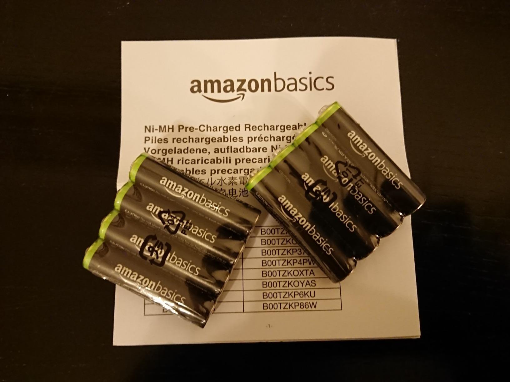 Amazon Basics Batterie AAA Ricaricabili 800mAh 12 Pezzi