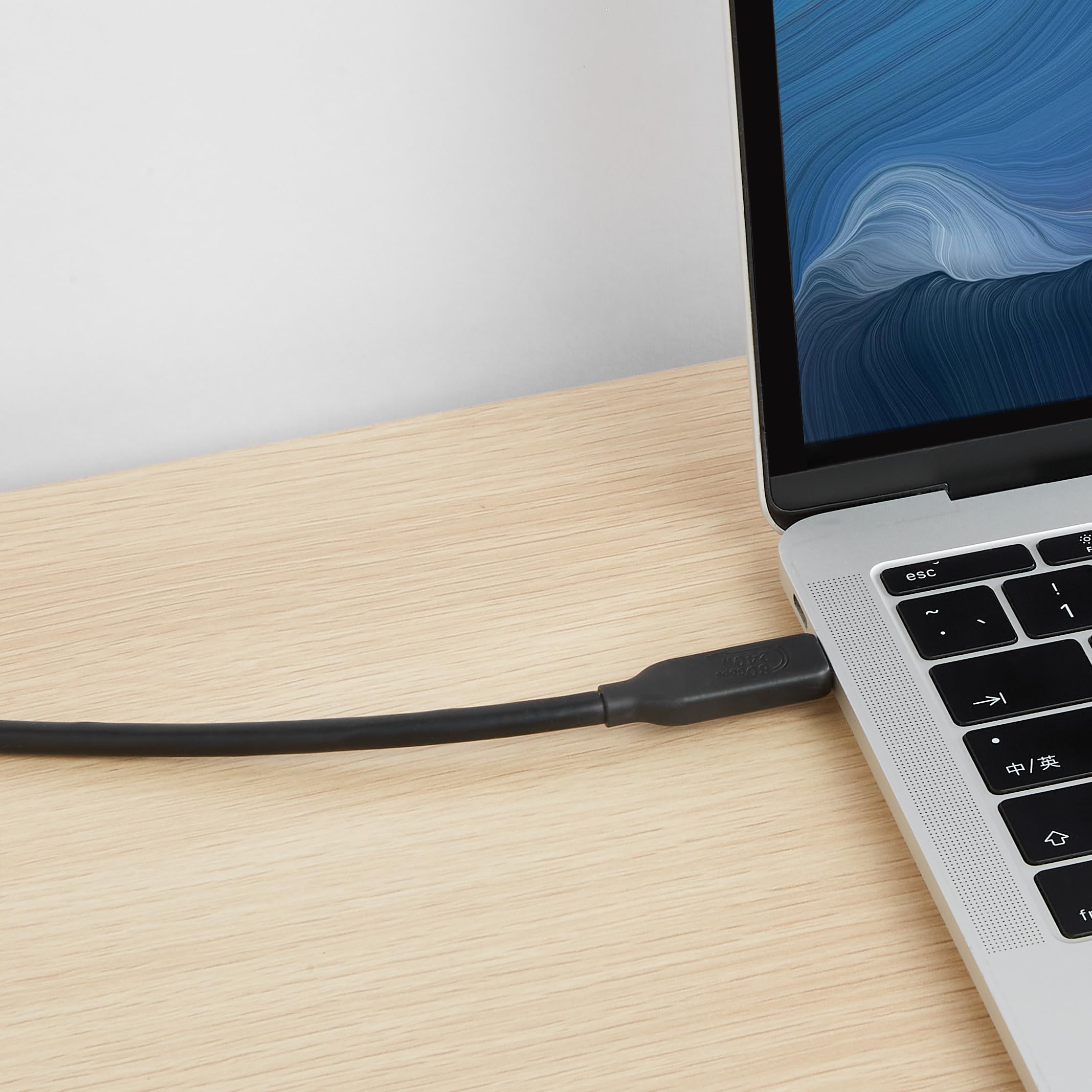 Amazon Basics cavo USB4 USB-C 1,5m 240W 80Gbps