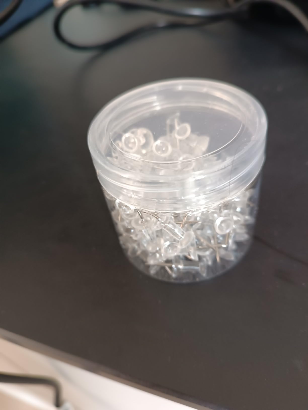 Amazon Basics Puntine Trasparenti 100 pezzi acciaio e plastica