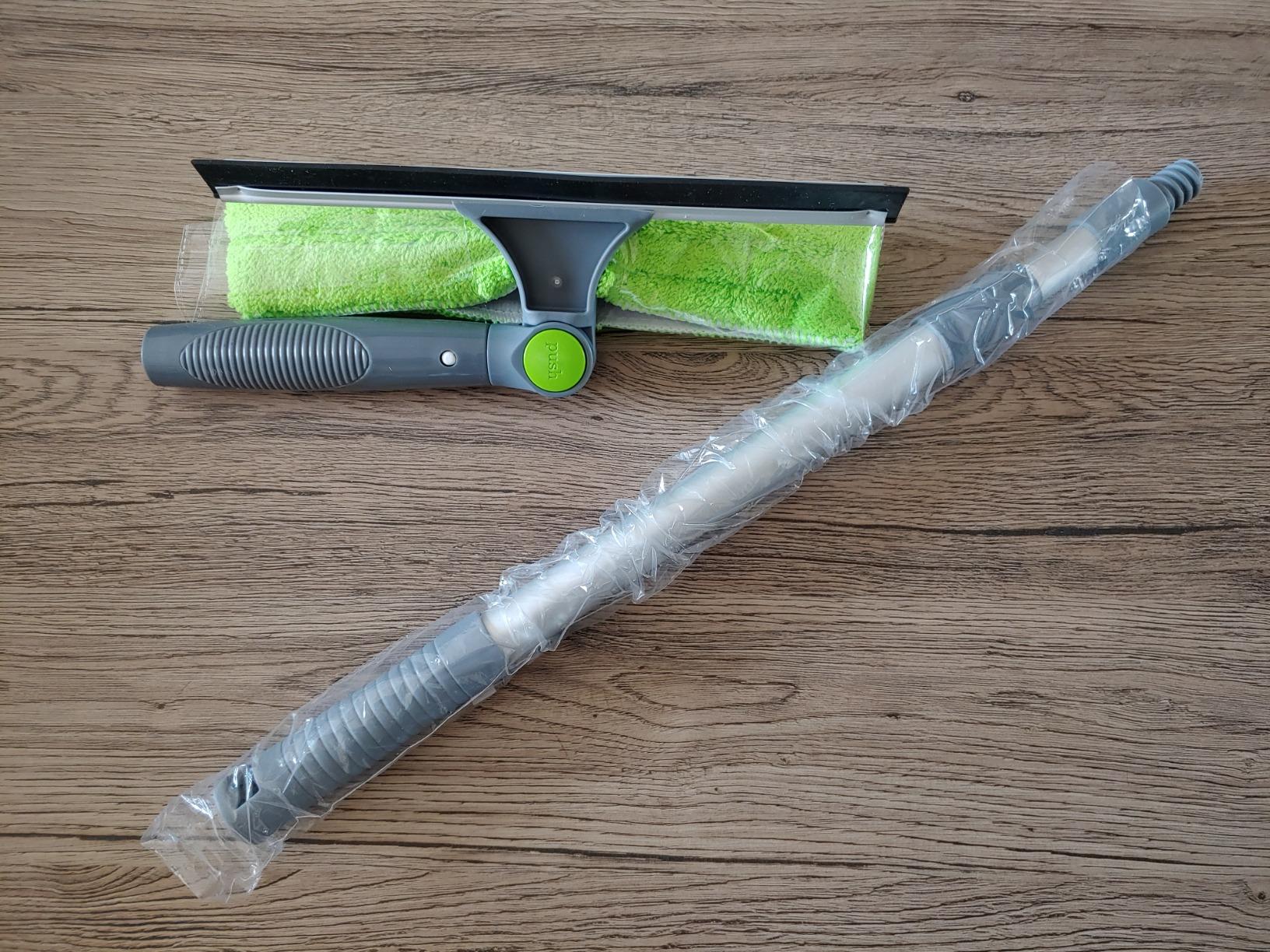 AmazonBasics Lavavetri Telescopico 66-96,5 cm Verde 180°