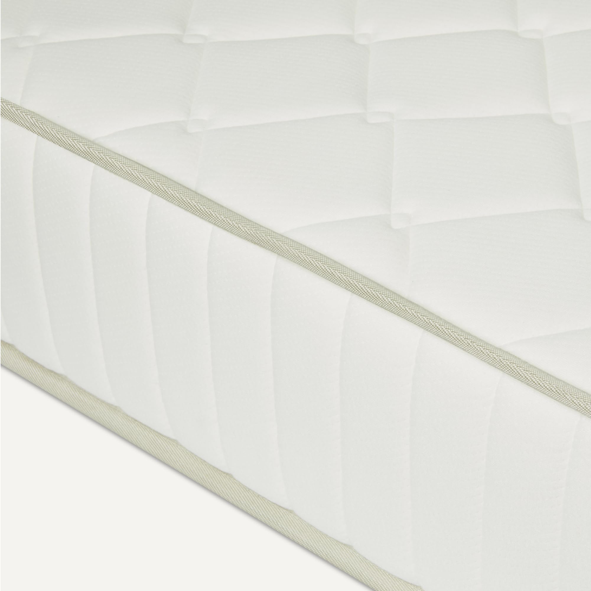 AmazonBasics Materasso Memory Foam 90x190 H3 20cm