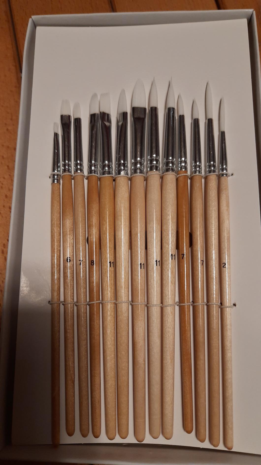 Amazon Basics Set 24 Pennelli Pittura Legno per Artisti