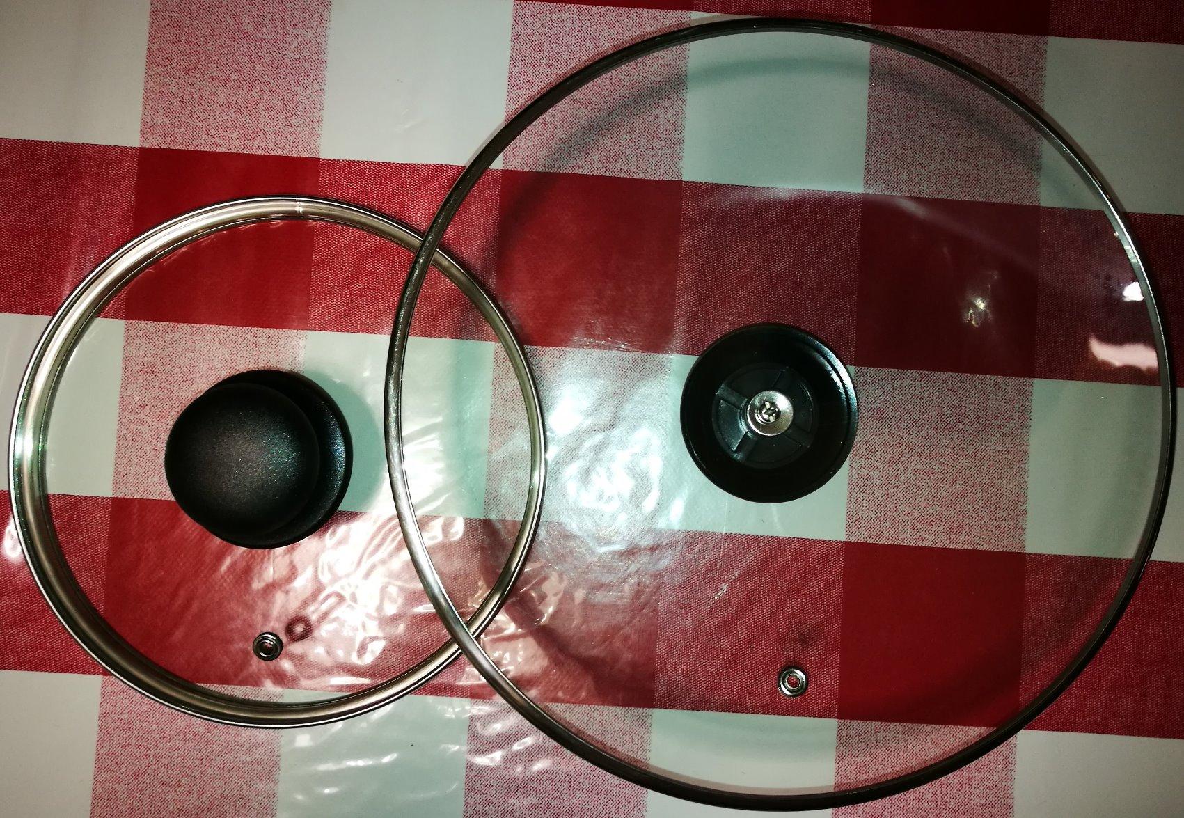 Amazon Basics Batteria Cucina 15 Pezzi Antiaderente Nero