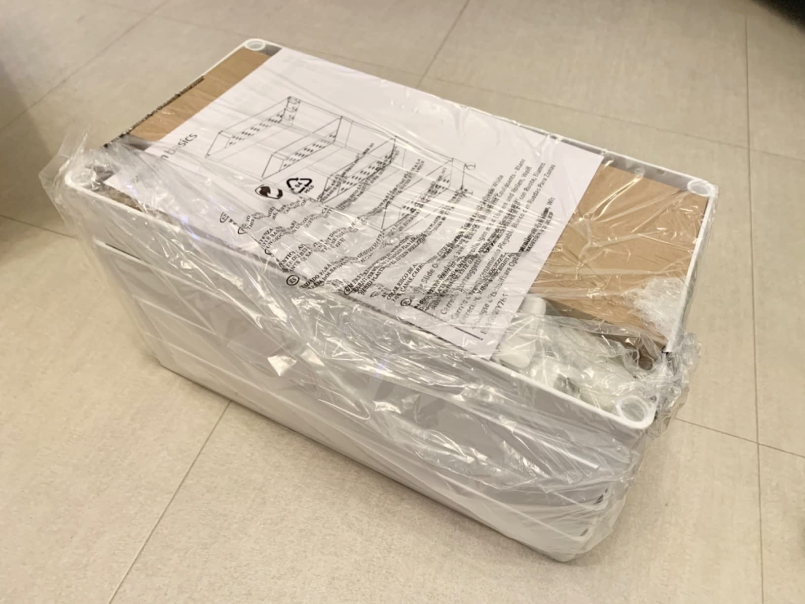 Amazon Basics Carrello Cucina 4 Ripiani Bianco con Ruote 40x22x86