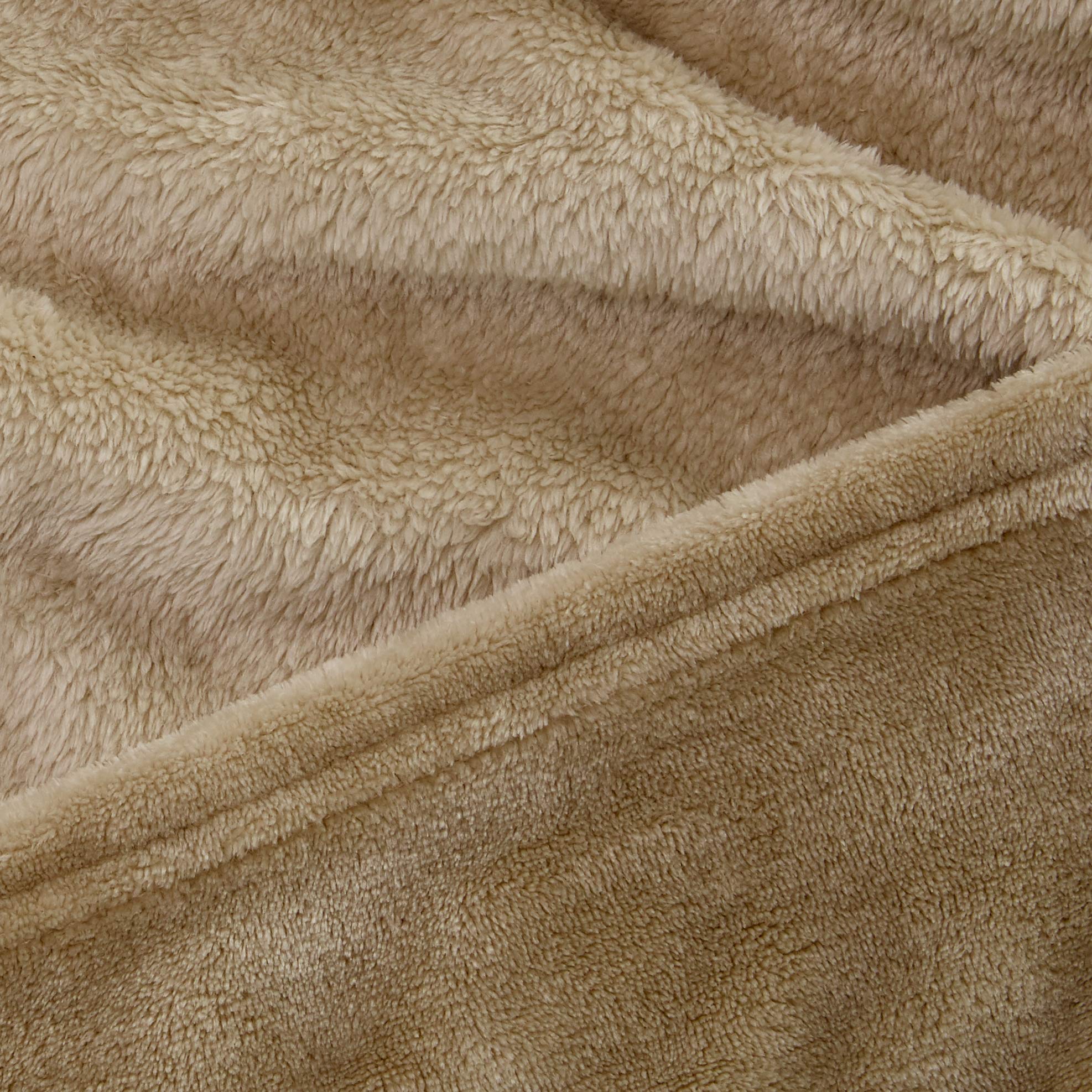 AmazonBasics coperta pile sabbia 229x274 cm