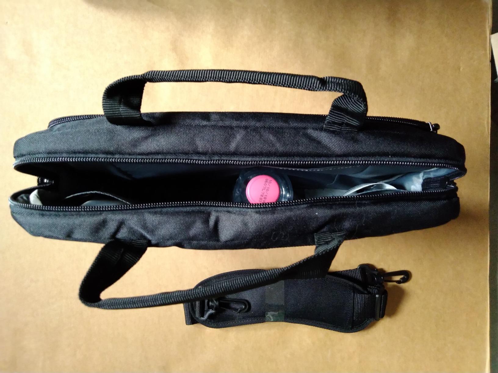 Amazon Basics borsa tracolla laptop 17,3 pollici 44 cm nero