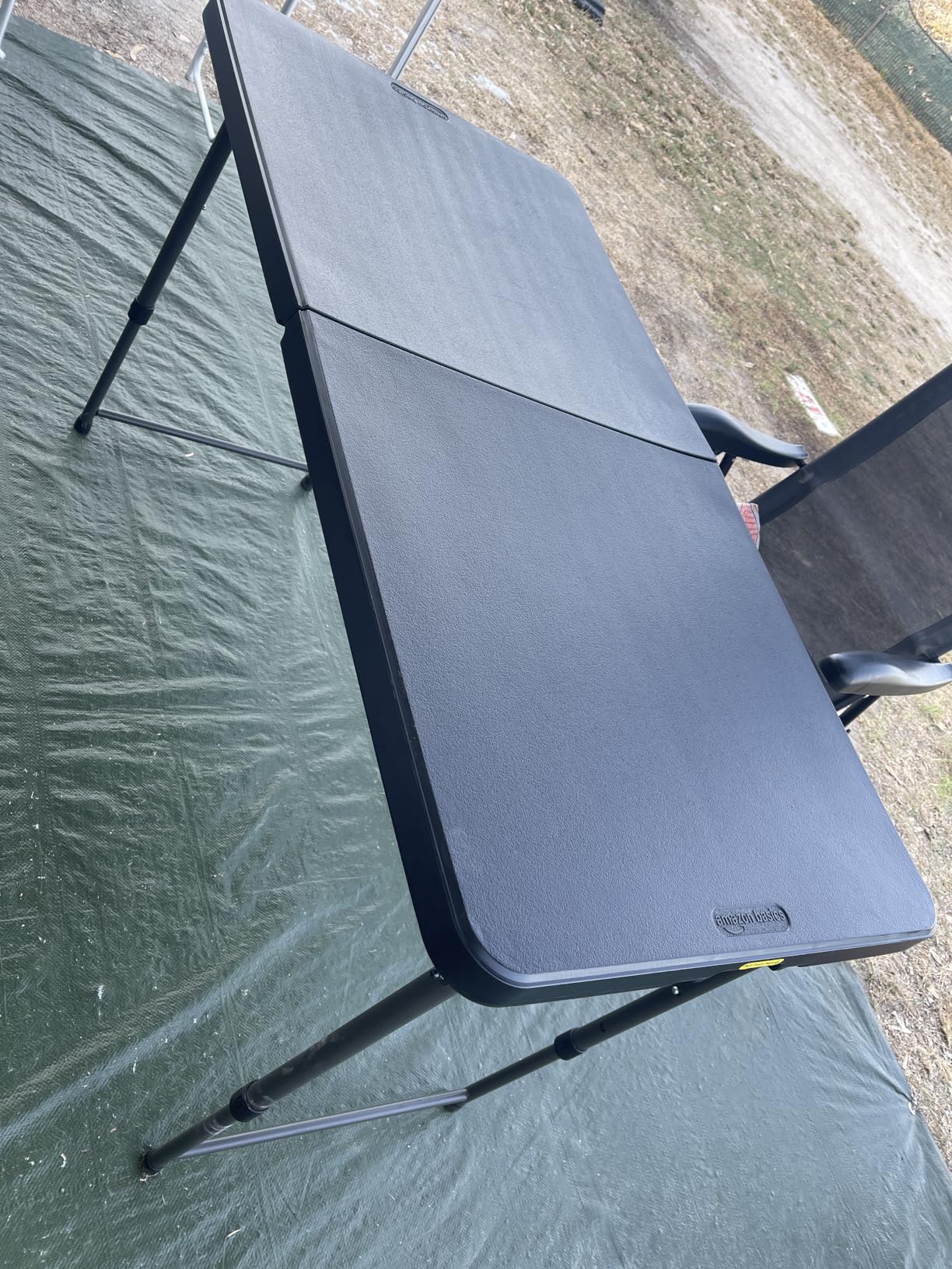 AmazonBasics Tavolo Pieghevole 121 cm Nero Altezza Regolabile