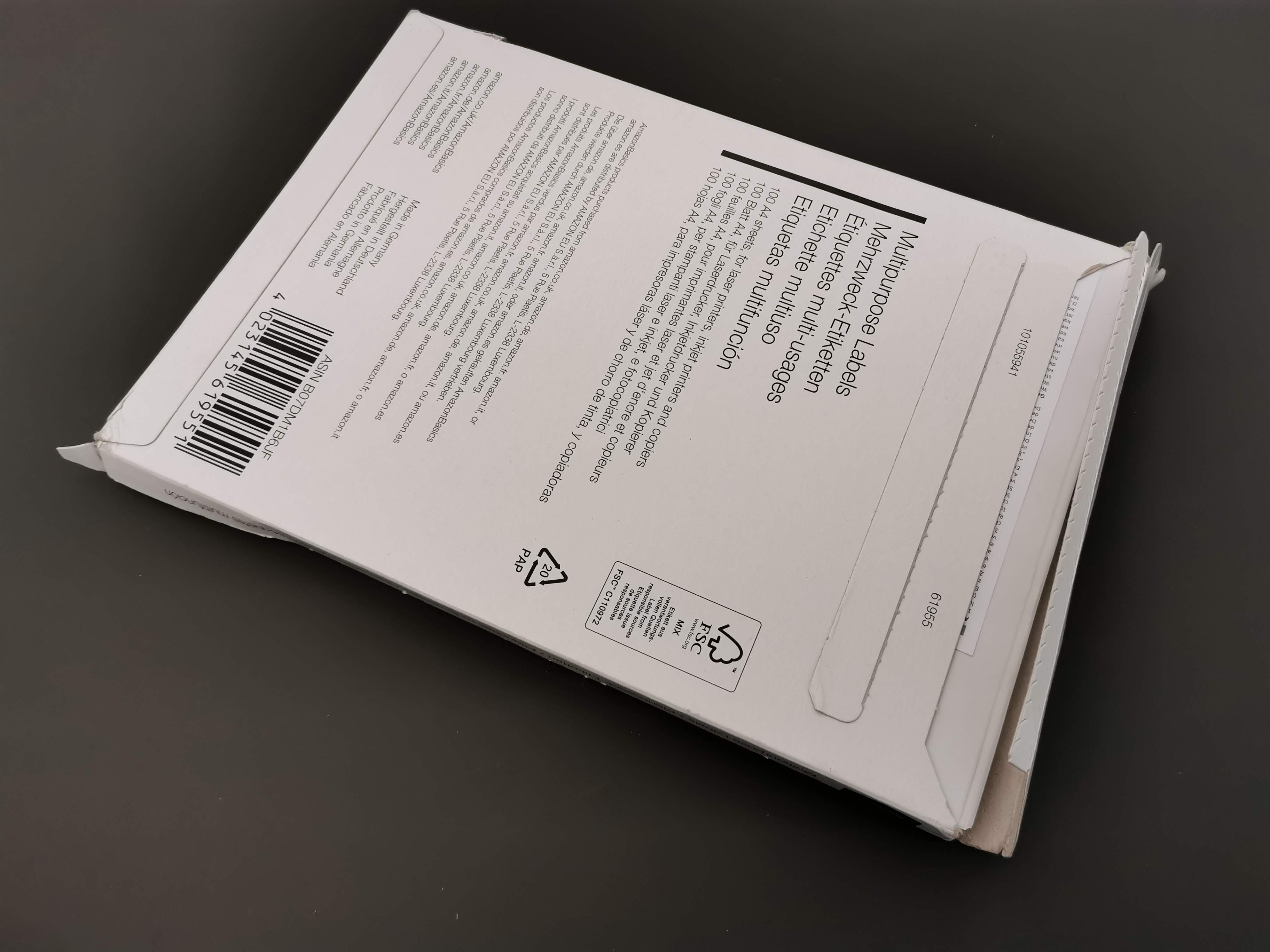 Amazon Basics Etichette Adesive 70x36mm 2400pz Bianche