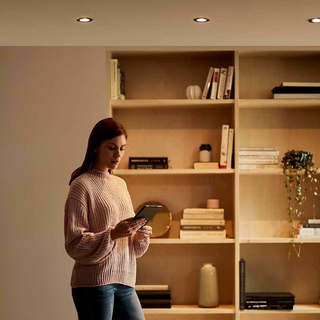 AmazonBasics faretti LED GU5.3 MR16 4,5W 6 pezzi luce calda