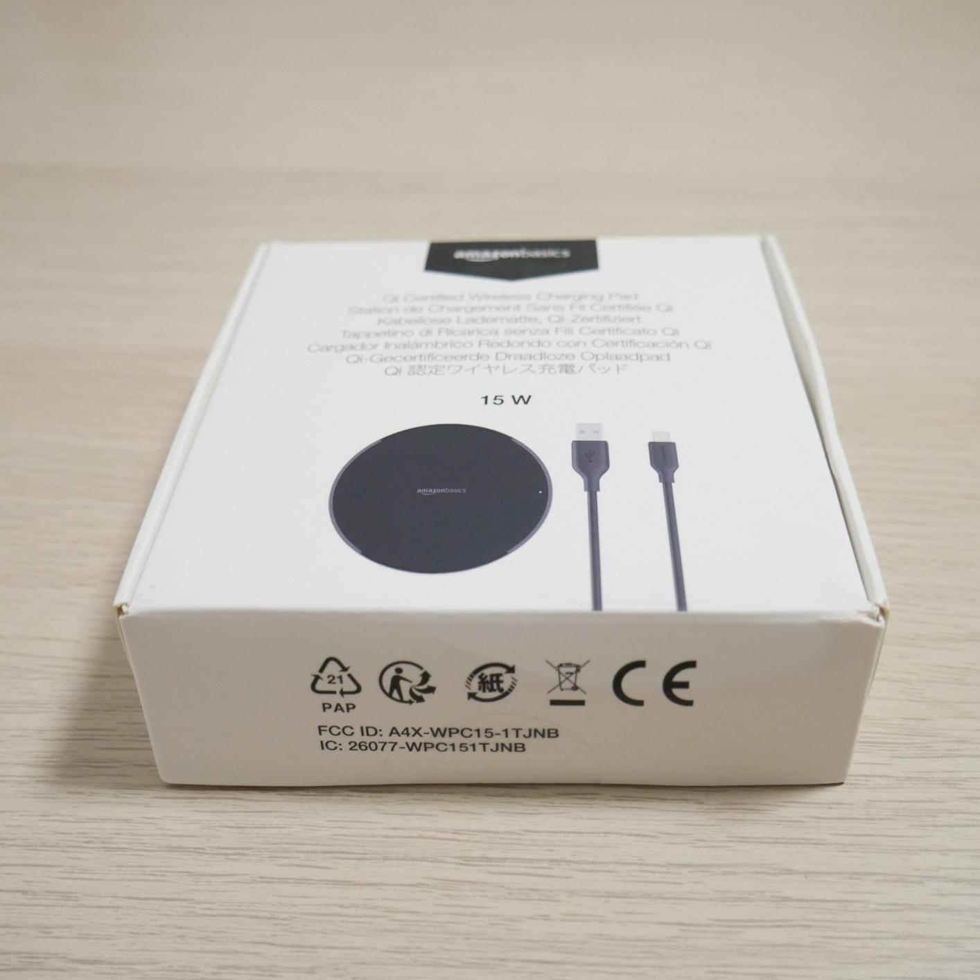 Amazon Basics Caricatore Wireless 15W Nero con Cavo USB
