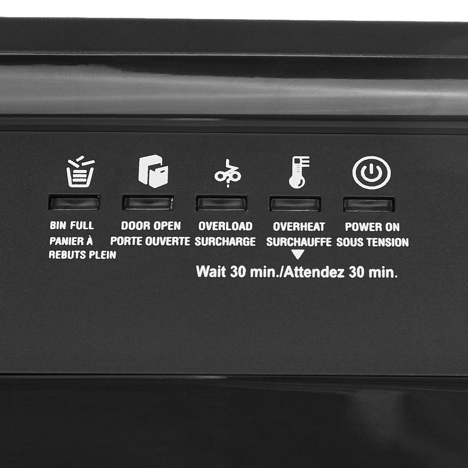 AmazonBasics Distruggidocumenti 8 Fogli P4 Nero