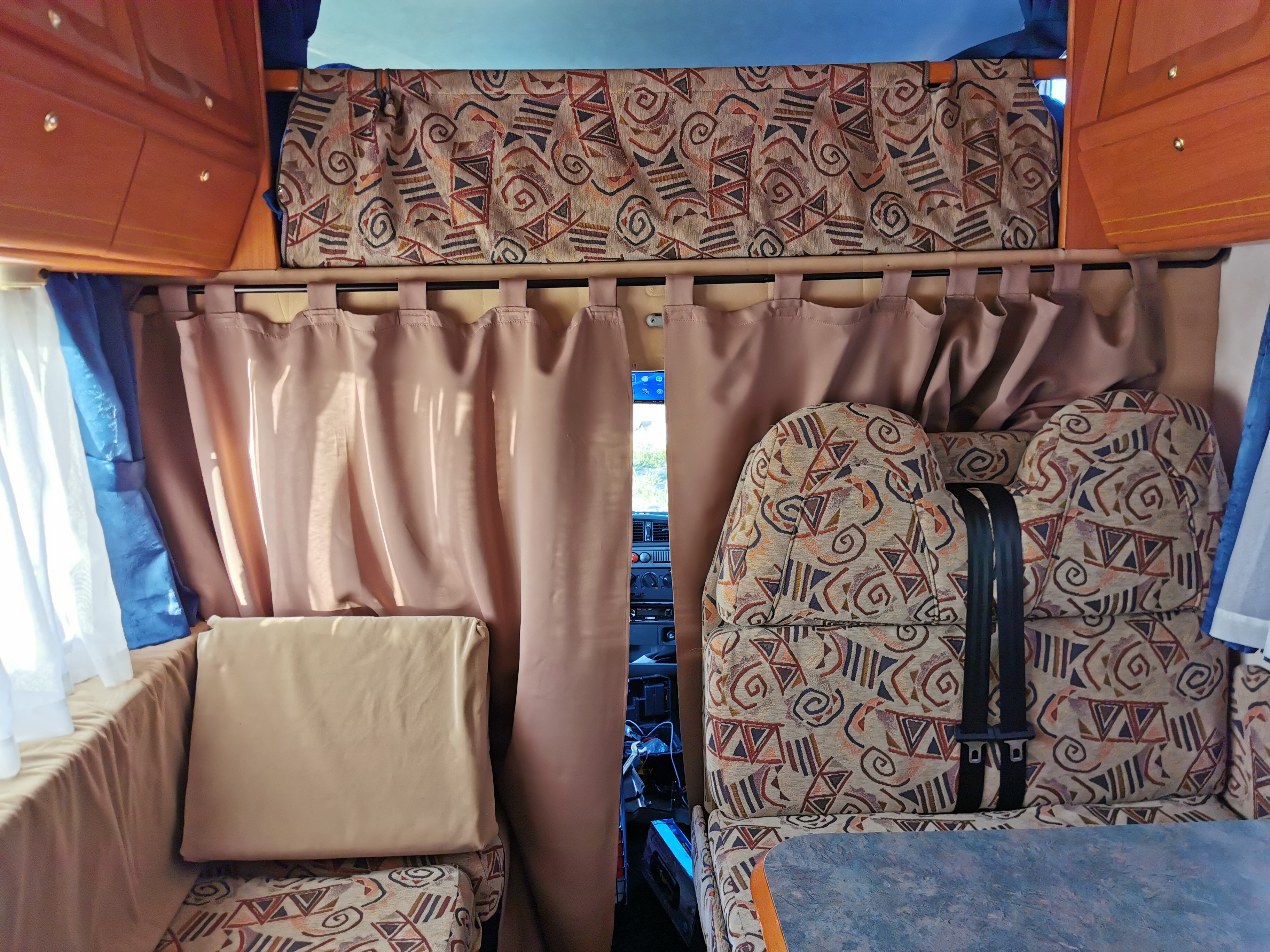 Amazon Basics Bastone Tenda Curvo 122-224 cm Nichel