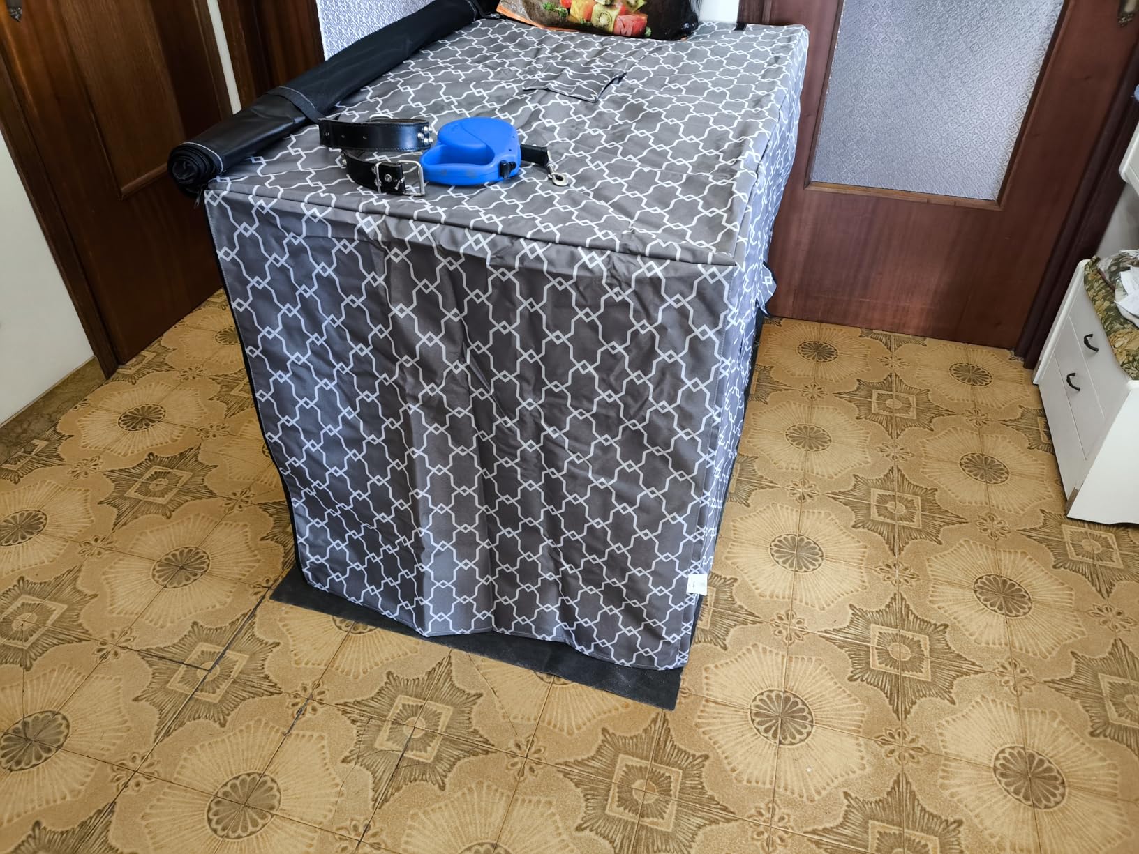 Amazon Basics Copertura Gabbia Cani 122 cm Motivo Poliestere