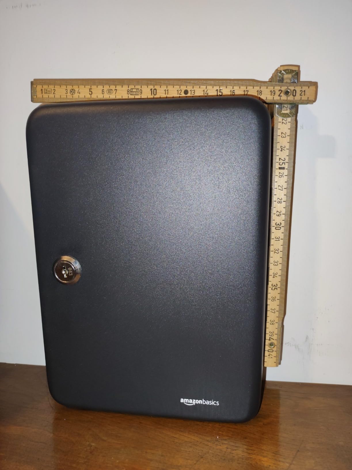 Amazon Basics Cassetta Portachiavi 24 Chiavi Argento Alluminio