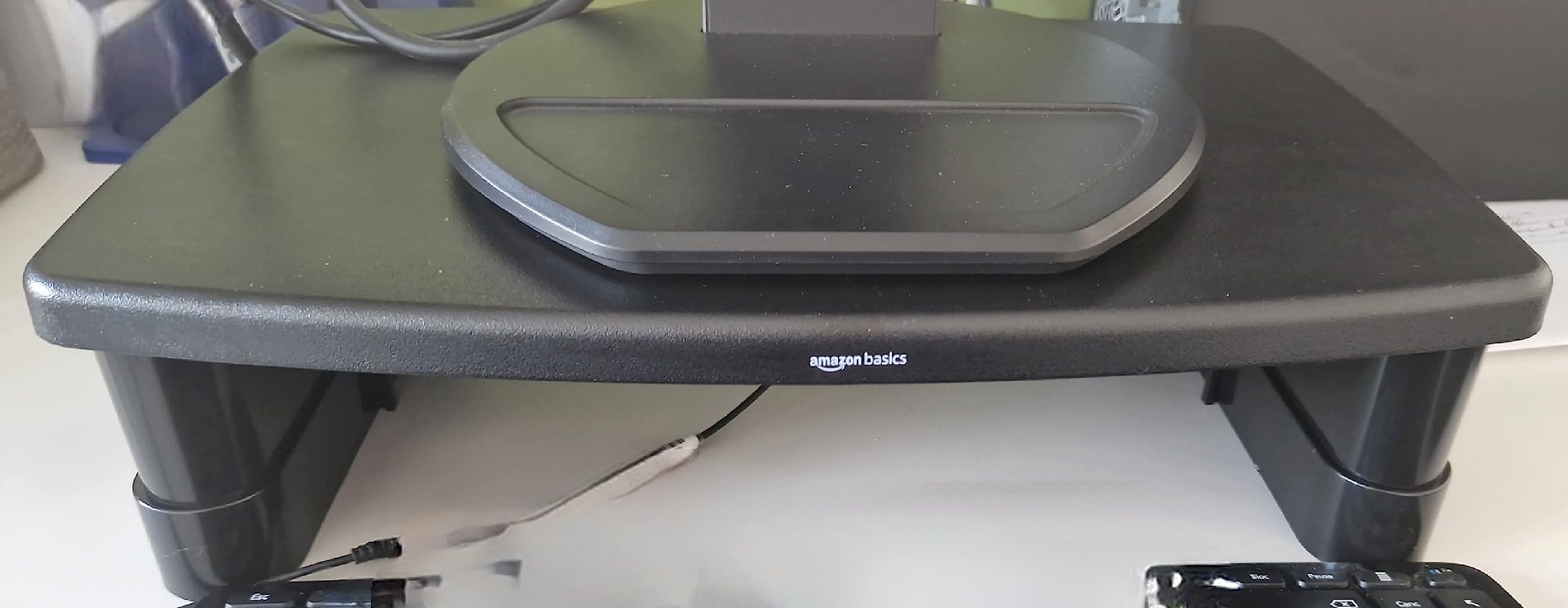 AmazonBasics Supporto Rialzato Monitor Nero 10kg regolabile