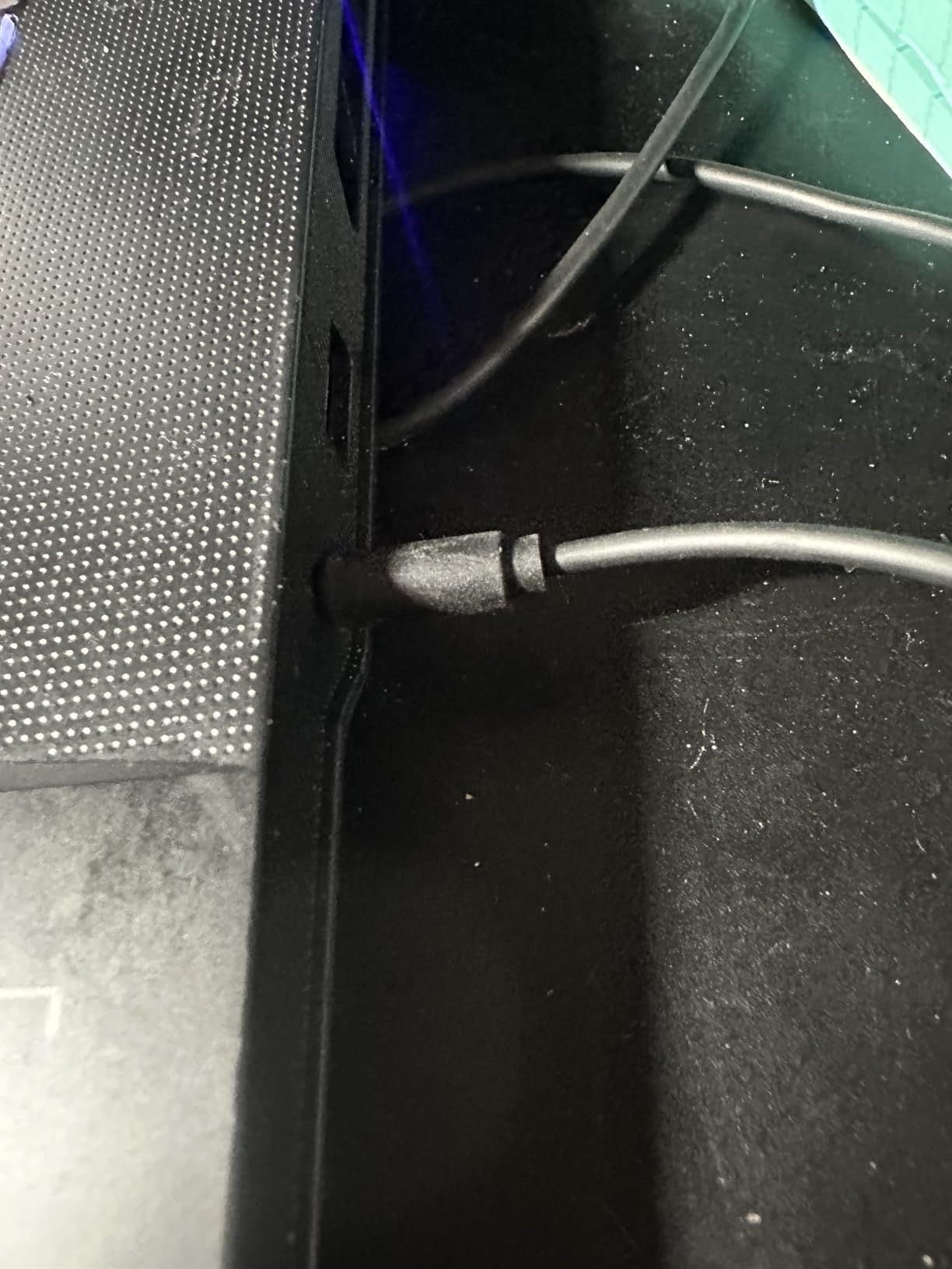 Amazon Basics Cuffie Cablate con Microfono Nere USB 3,5 mm