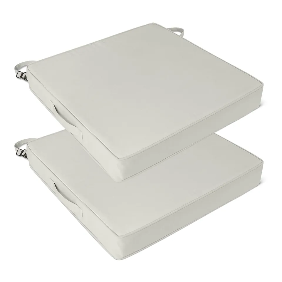 Amazon Basics Cuscino Sedia Giardino 55,9x55,9 Beige 2 Pezzi