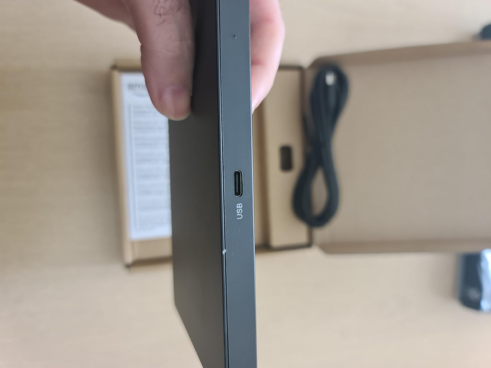 Amazon Basics trackpad USB-C nero Windows 6,4 pollici con filo