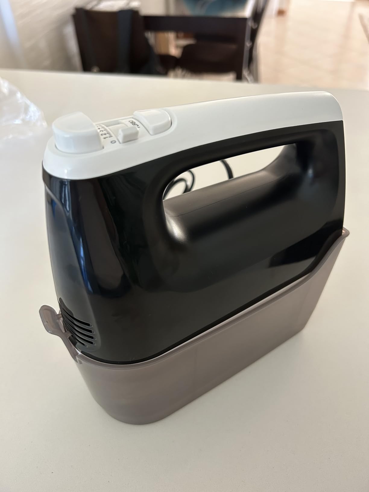 Amazon Basics Mixer Manuale Elettrico 400W 6 Velocità Nero