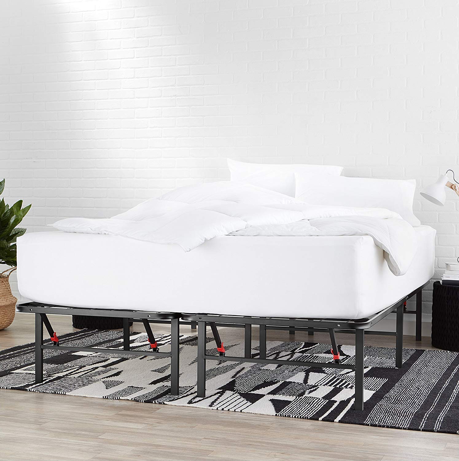 Amazon Basics Doppio struttura letto 190x137 nero acciaio