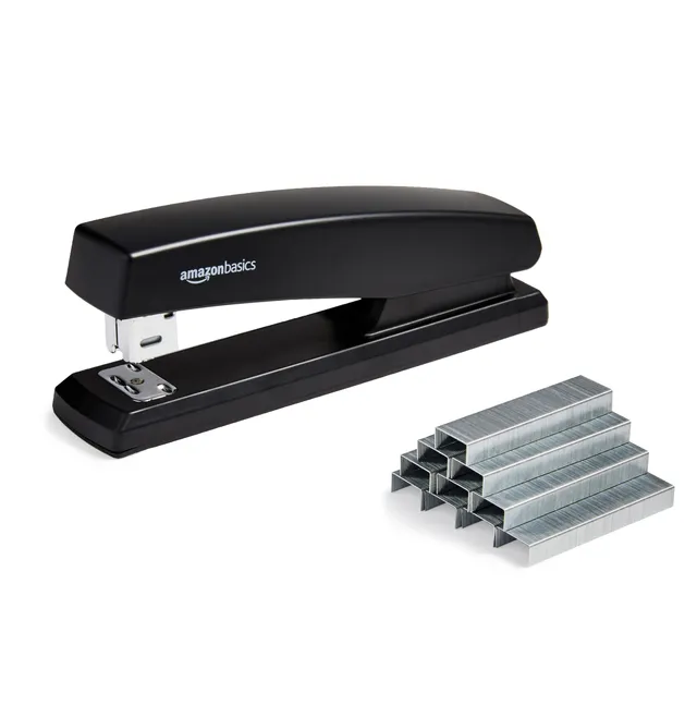 Amazon Basics Cucitrice 25 fogli nera +1000 punti