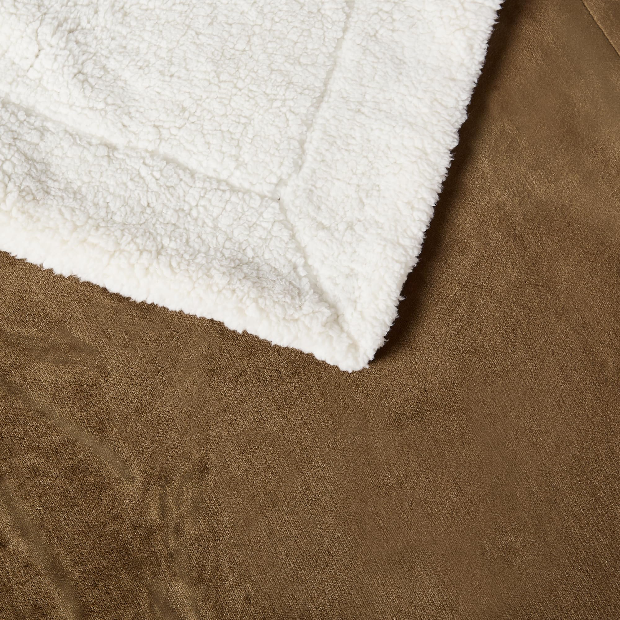 Amazon Basics coperta sherpa marrone 127x152 reversibile