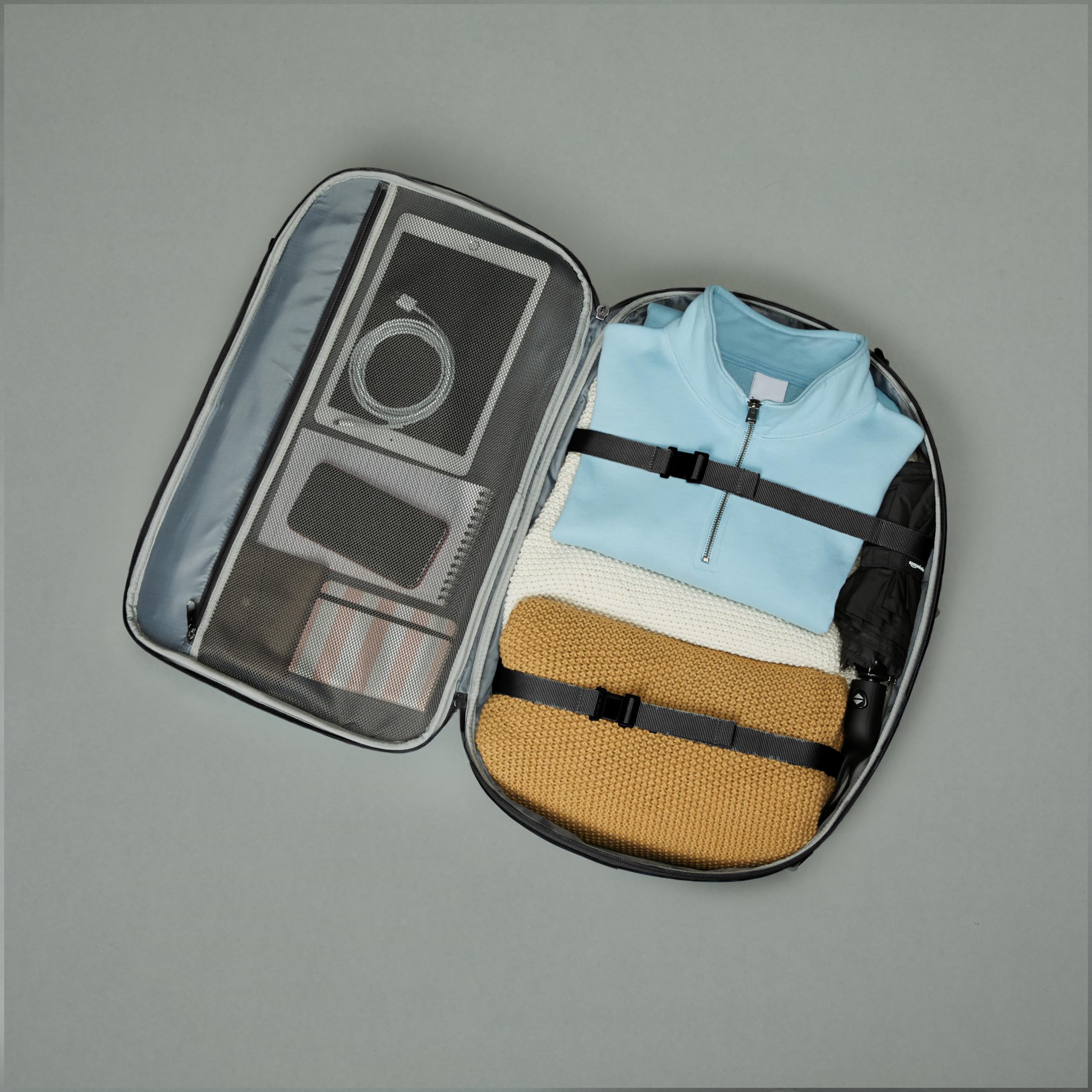 AmazonBasics Zaino da viaggio bagaglio a mano leggero