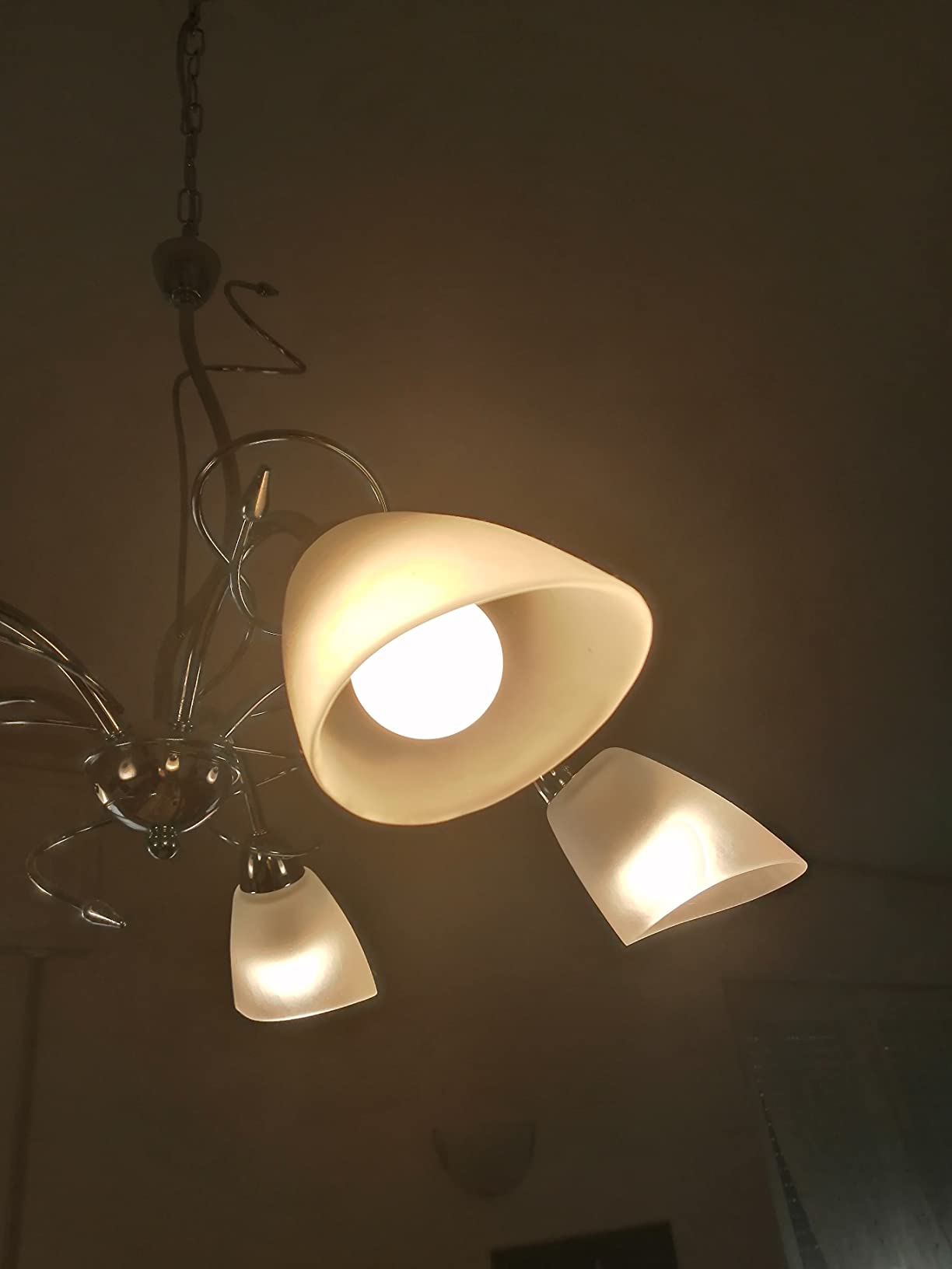 Amazon Basics P45 Lampadine LED E14 5.5W Luce Calda 6 Pezzi
