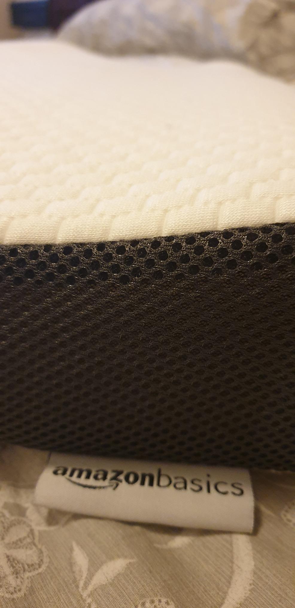 Amazon Basics Cuscino Memory Foam Cervicale 60x35 Regolabile