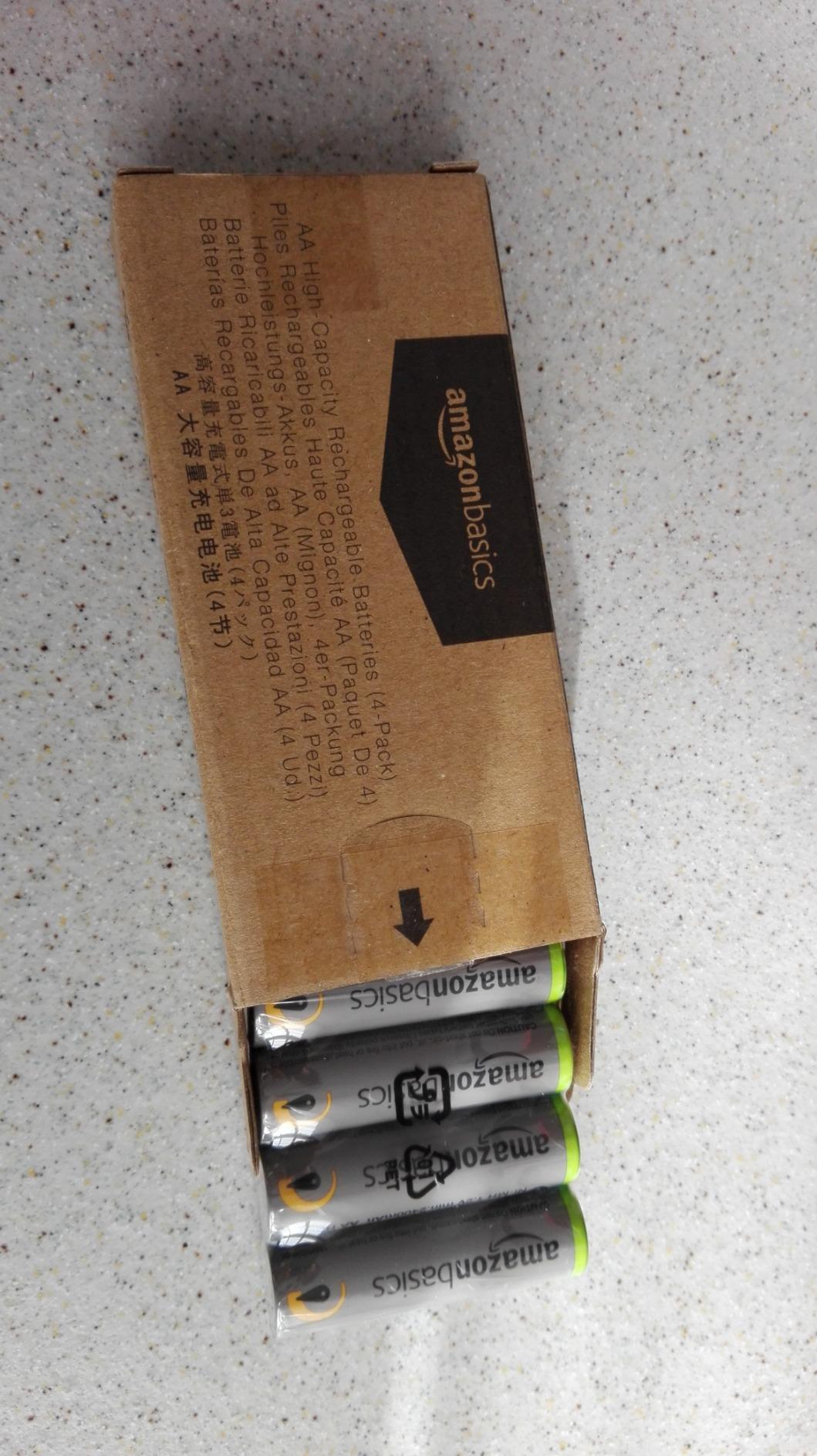 Amazon Basics Batterie Ricaricabili AA 2400mAh 16 Pezzi