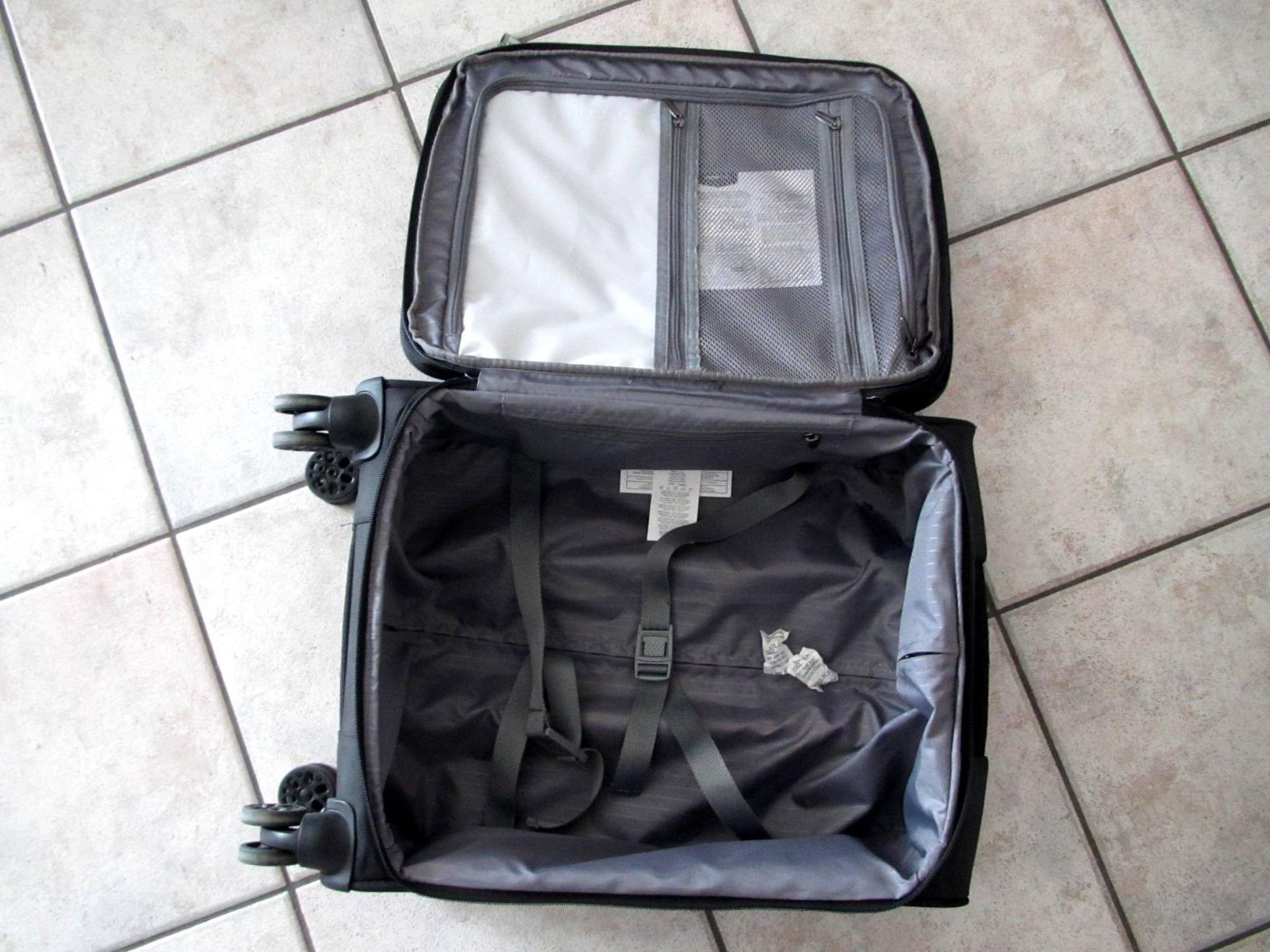 Amazon Basics Premium Valigia Morbida Espandibile TSA