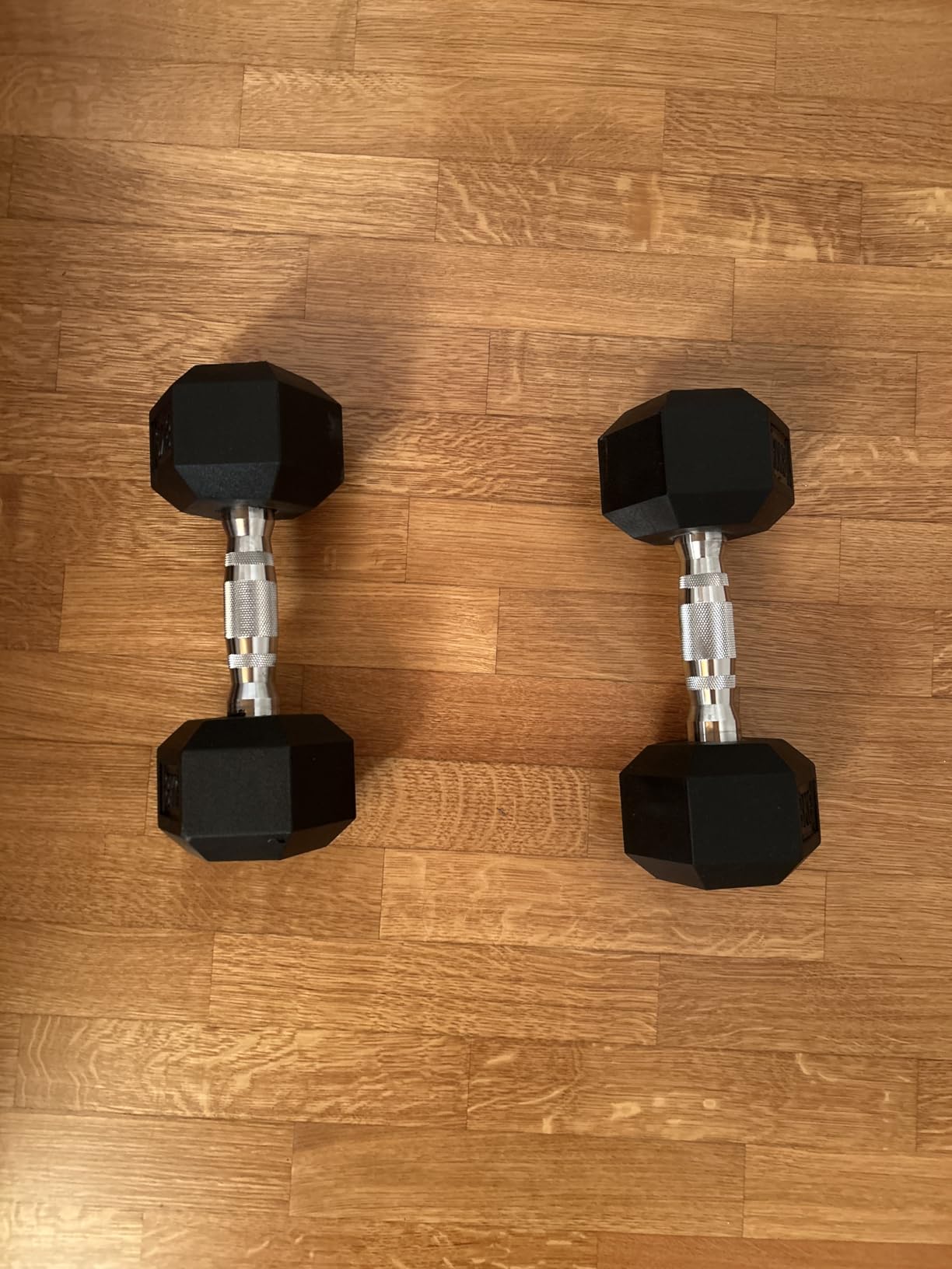 Amazon Basics set 2 manubri esagonali gomma 6 kg antiscivolo