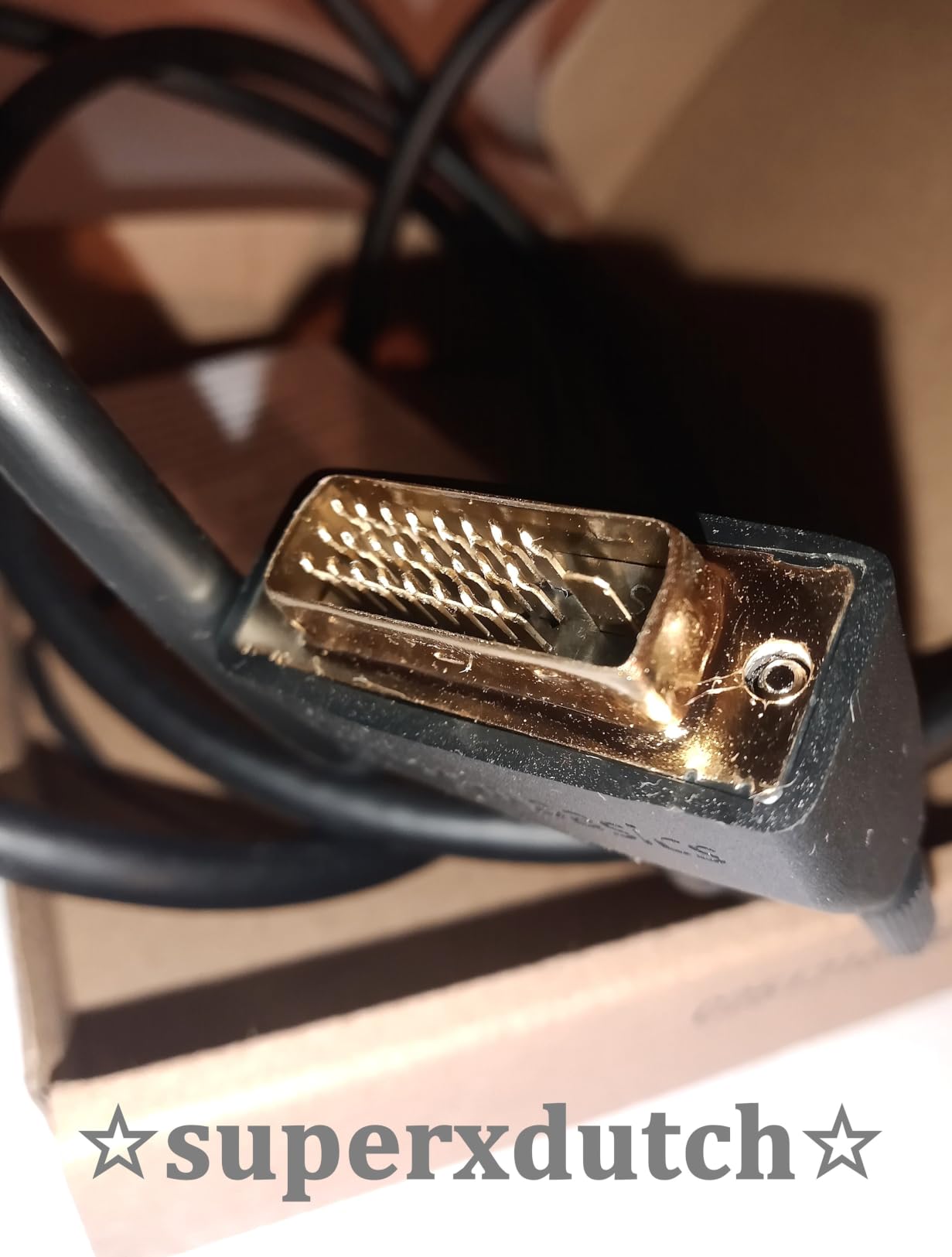 Amazon Basics cavo adattatore HDMI-DVI 0,9 m nero placcato oro
