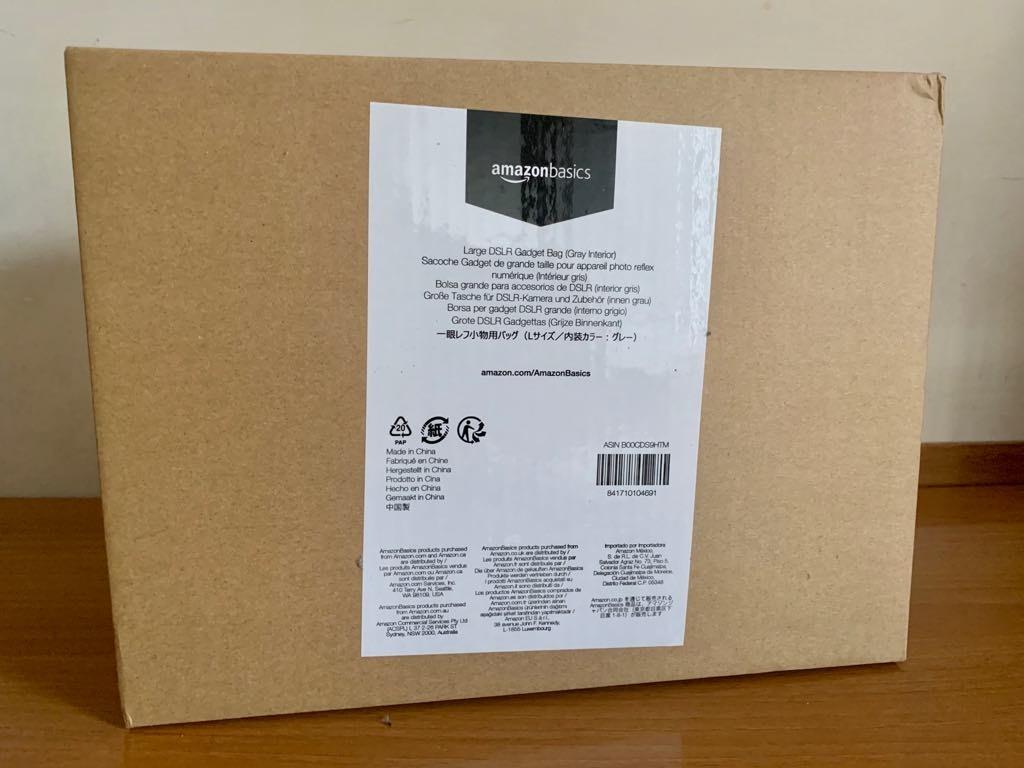 Amazon Basics Borsa Fotocamera SLR Grande Nero Grigio