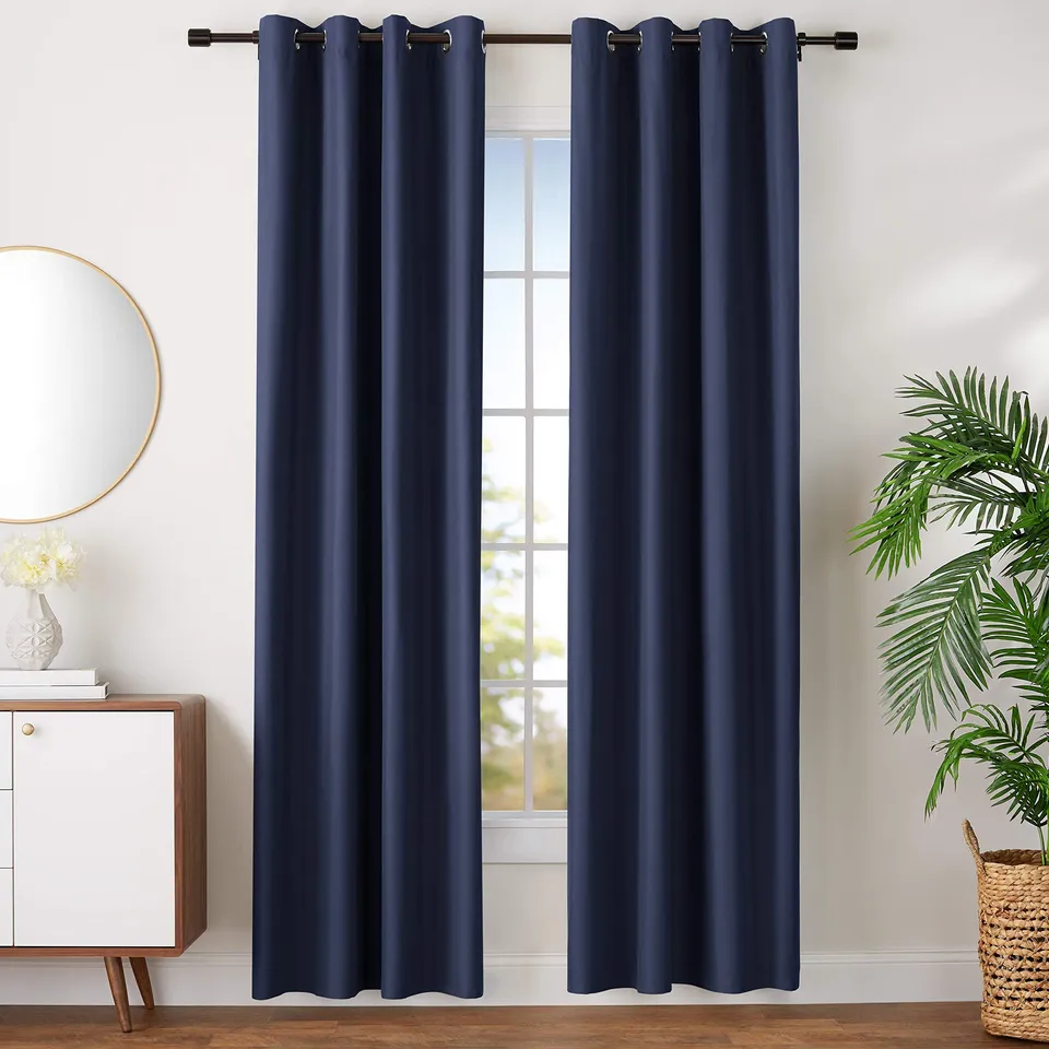 Amazon Basics Tende Oscuranti 117x137 cm Blu 2 Pezzi
