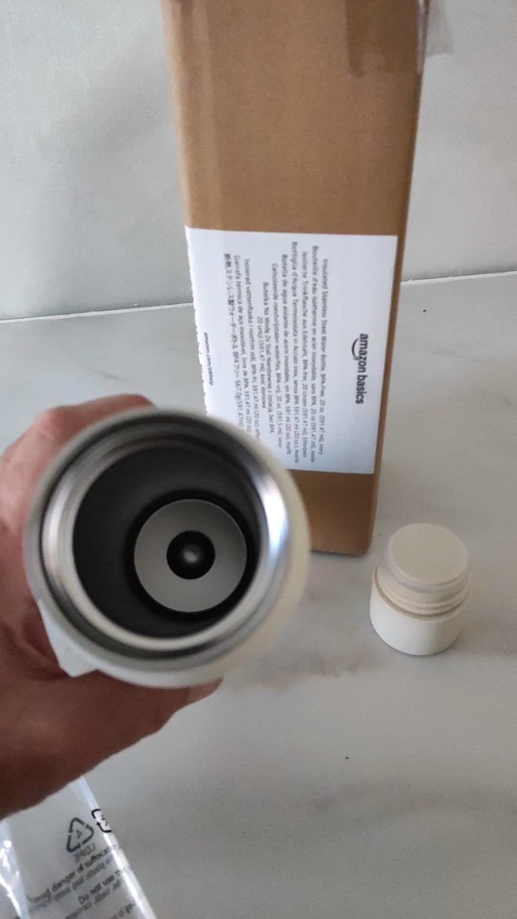 Amazon Basics Borraccia Termica 592 ml Bianco Sporco Inox
