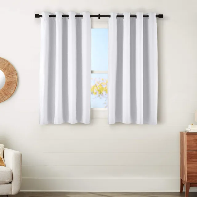Amazon Basics Mabry Tende Oscuranti Bianche 132x160 cm 2 Pezzi
