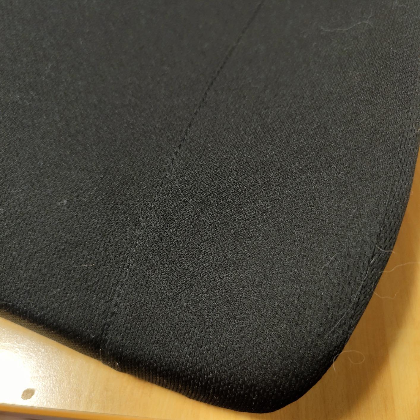 AmazonBasics Cuscino Lombare Memory Foam Nero Supporto Schiena
