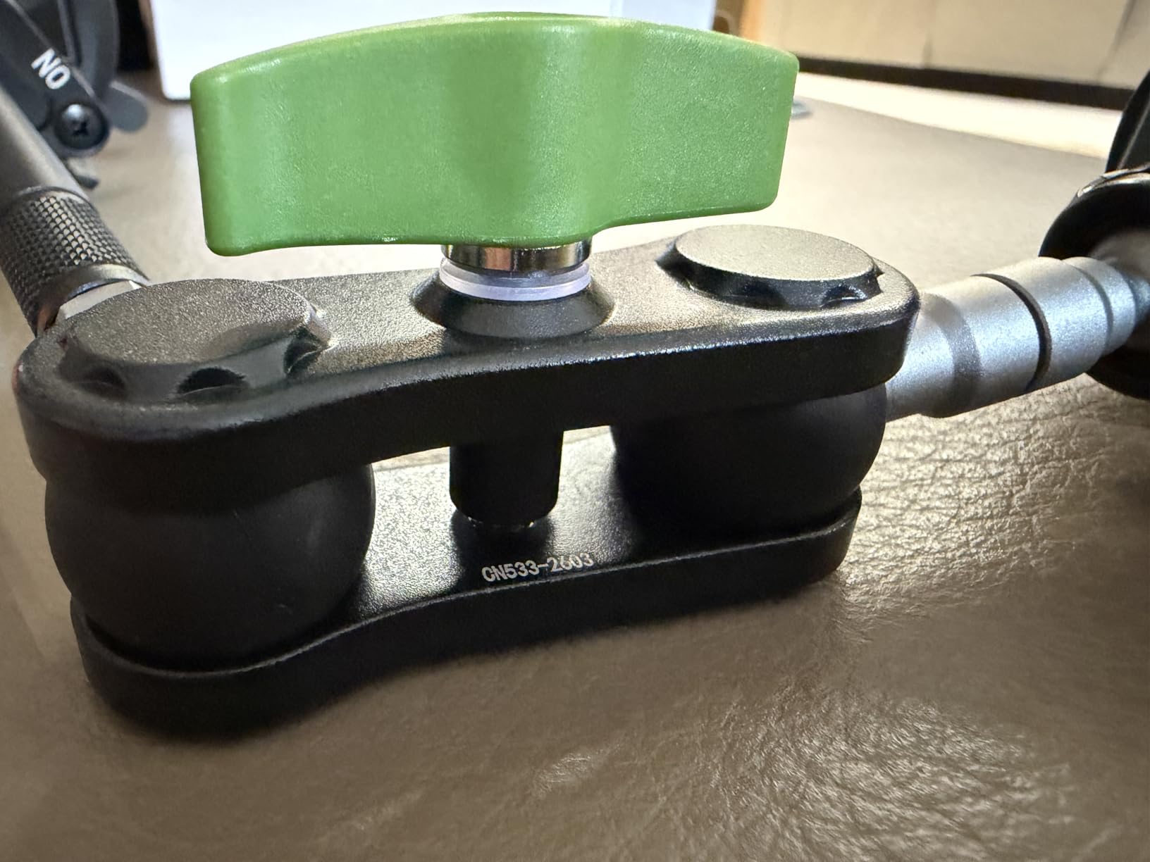 EMEBAY Supporto Magnetico Auto Alluminio 360° MagSafe