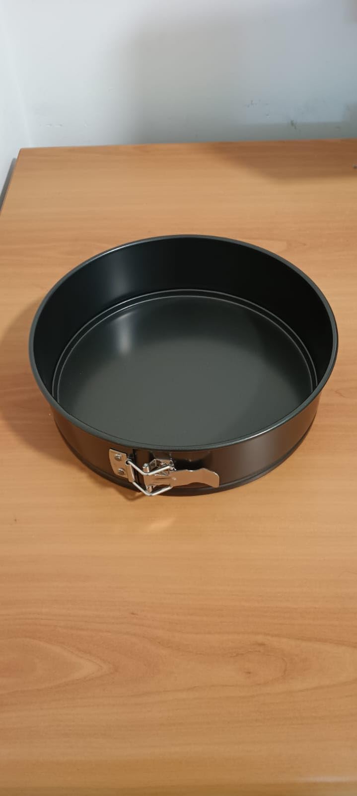 Amazon Basics Teglia a Cerniera 25,4 cm Antiaderente