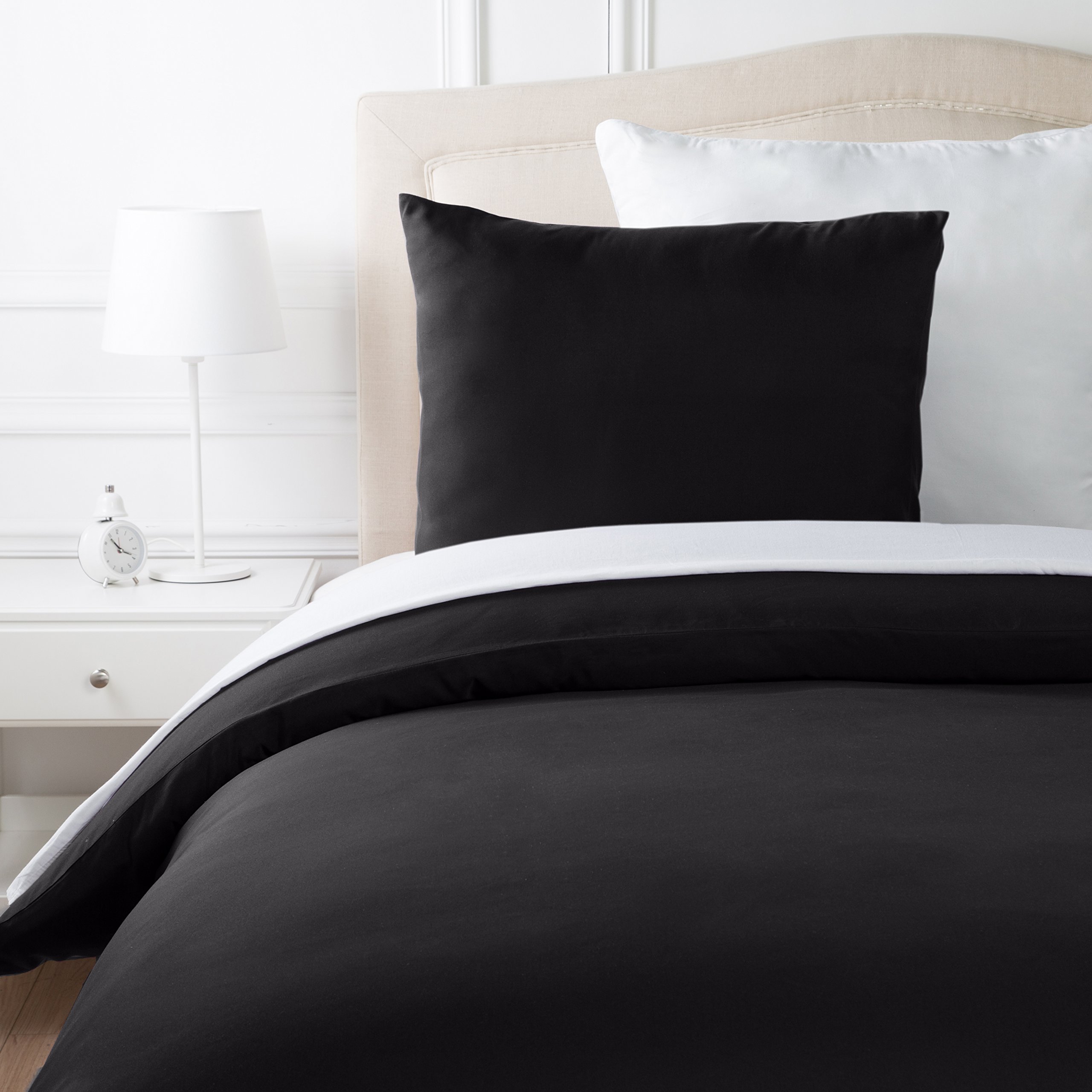 AmazonBasics Set Copripiumino Singolo 135x200 Nero Microfibra 2 Pezzi