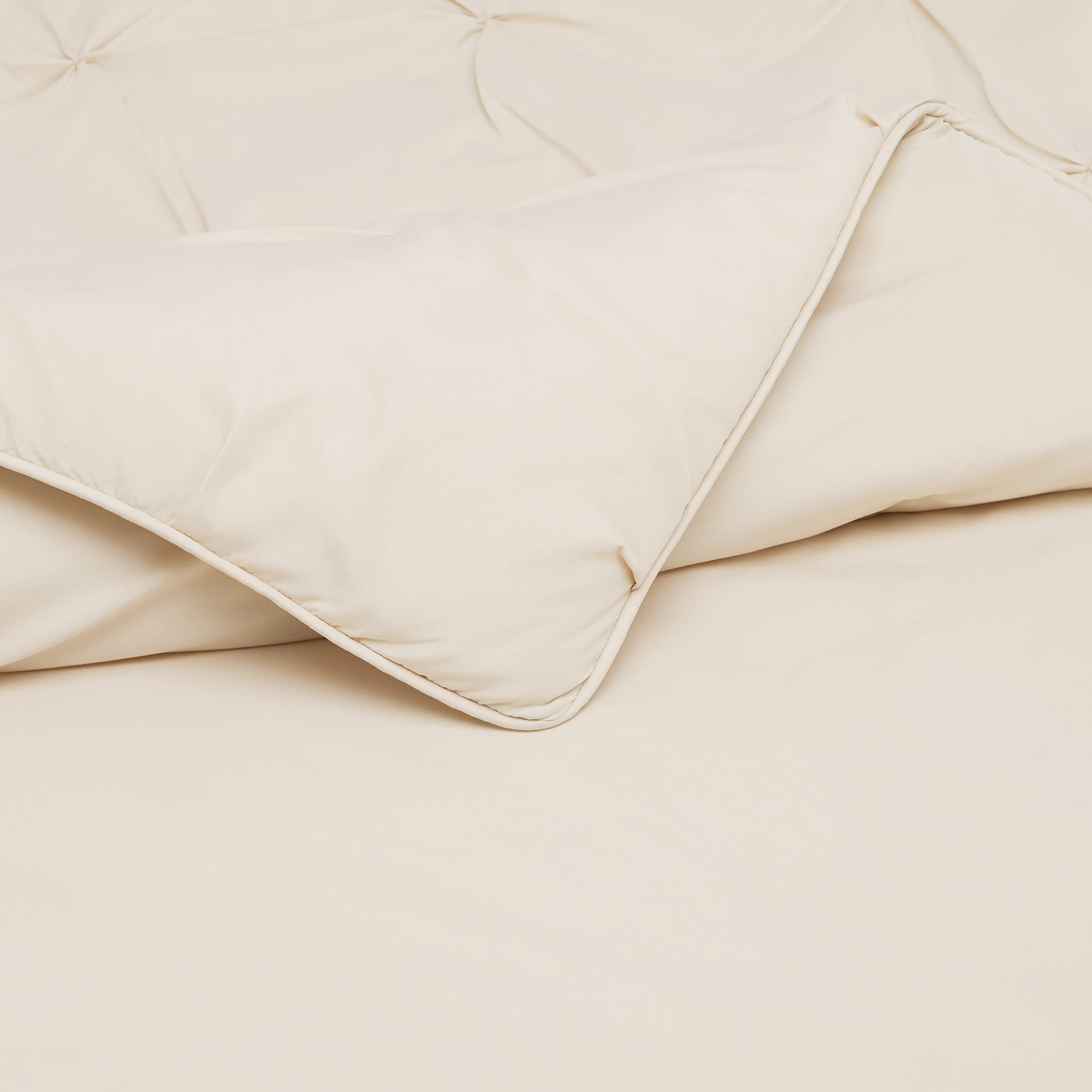 Amazon Basics set copripiumino 3 pezzi beige plissettato