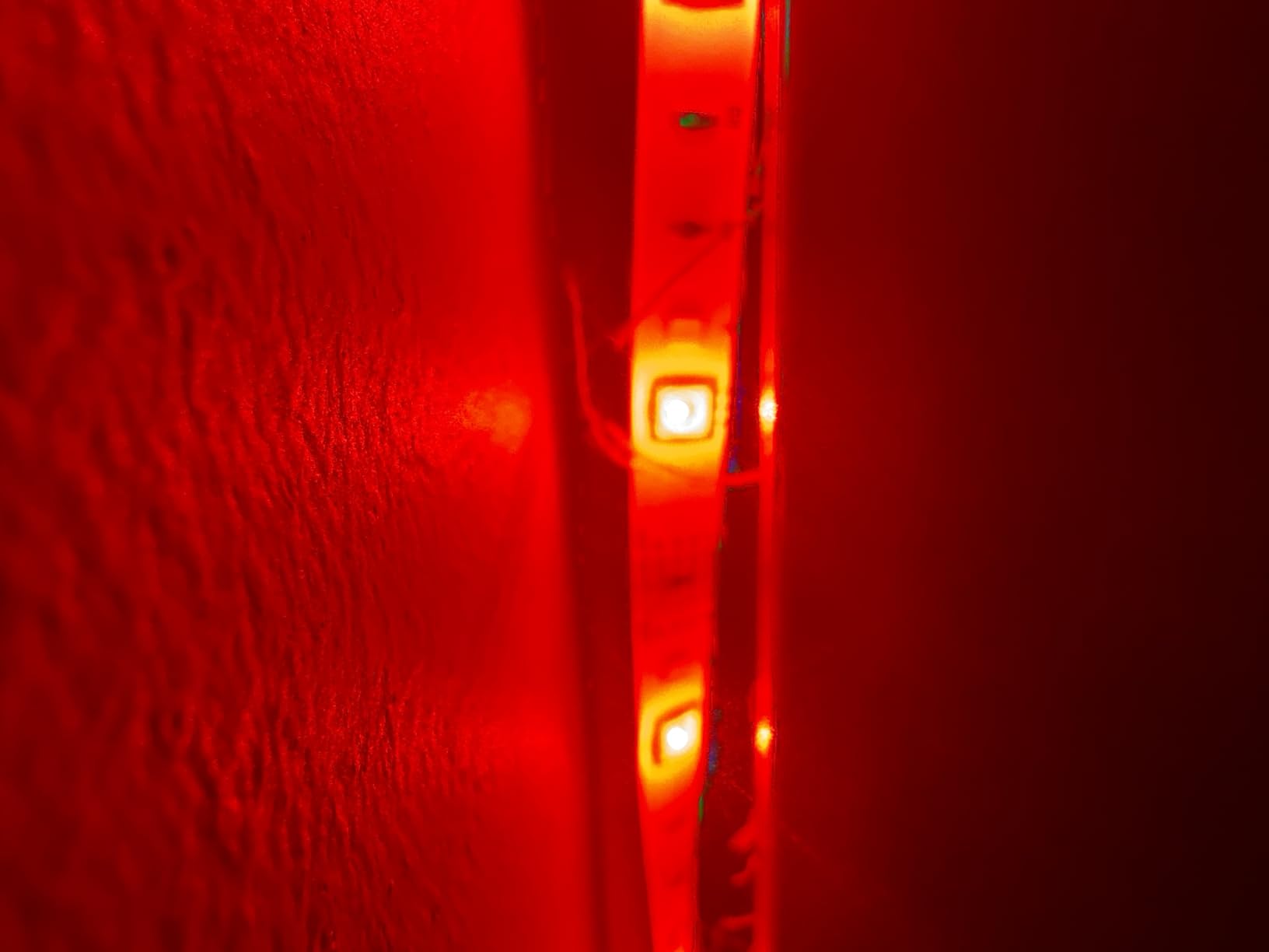 Amazon Basics striscia LED smart RGBW 5 m multicolore Alexa