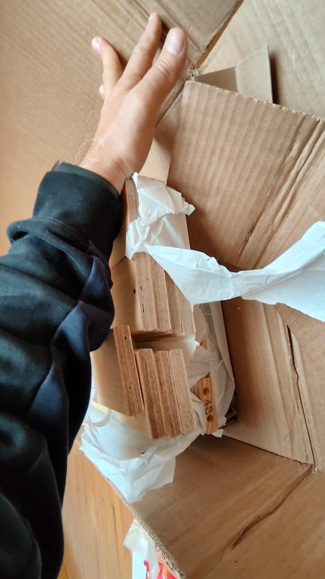 Amazon Basics letto singolo in pino 90x200 con testiera