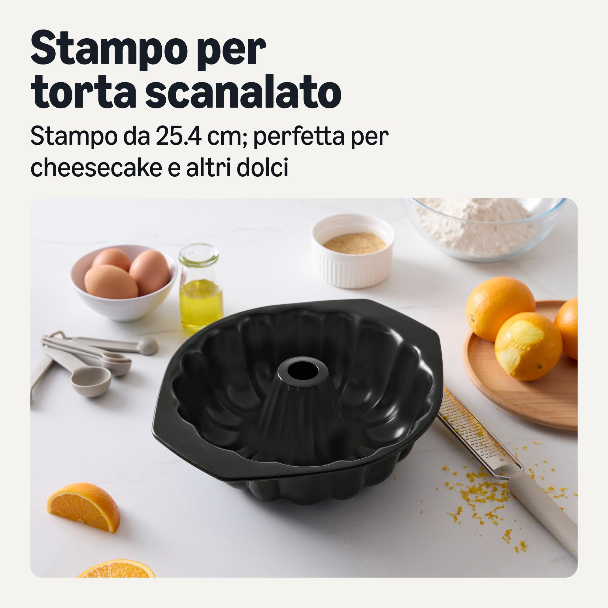 AmazonBasics Stampo Ciambella Antiaderente 25,4cm Nero