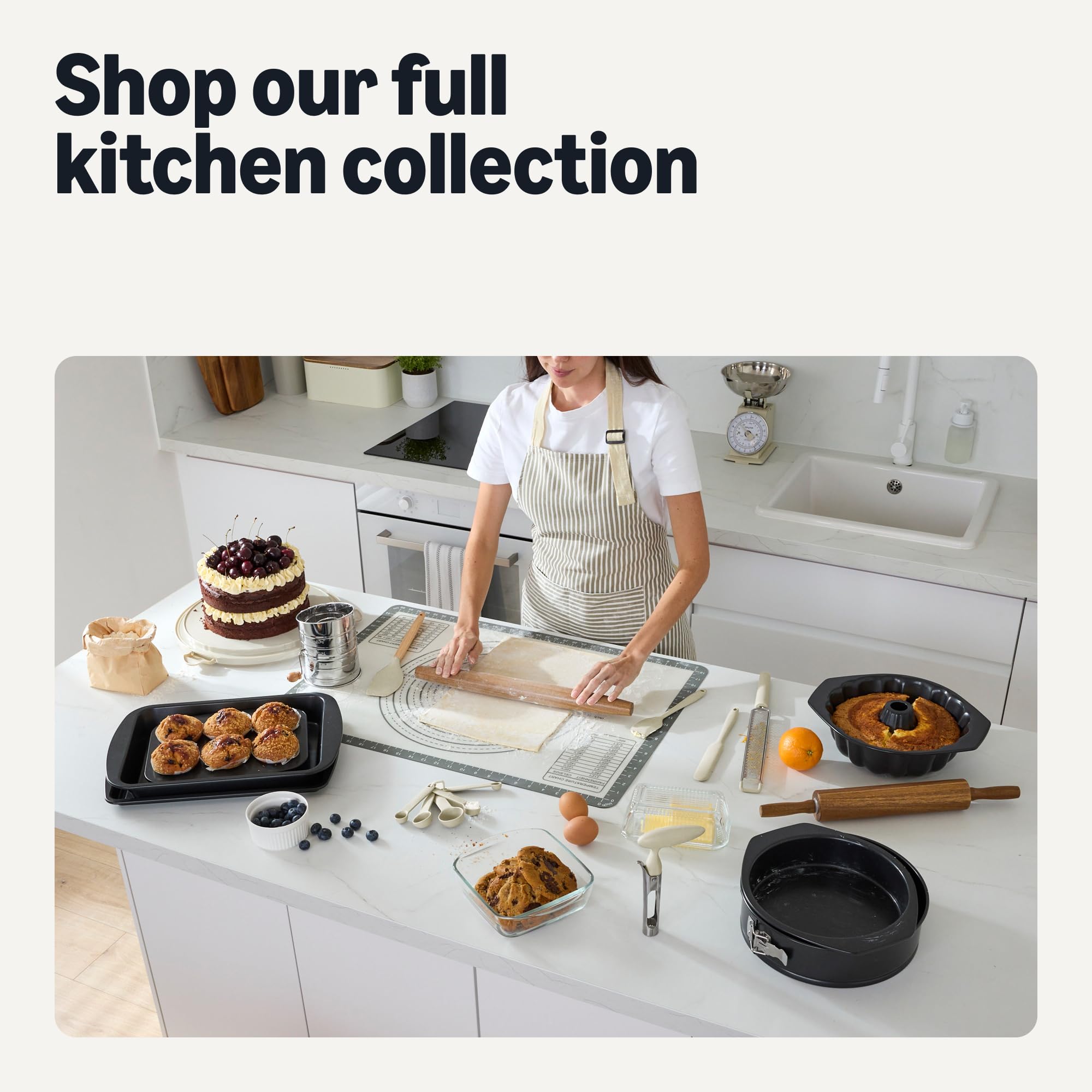 Amazon Basics Portapane Acciaio con Coperchio Tagliere