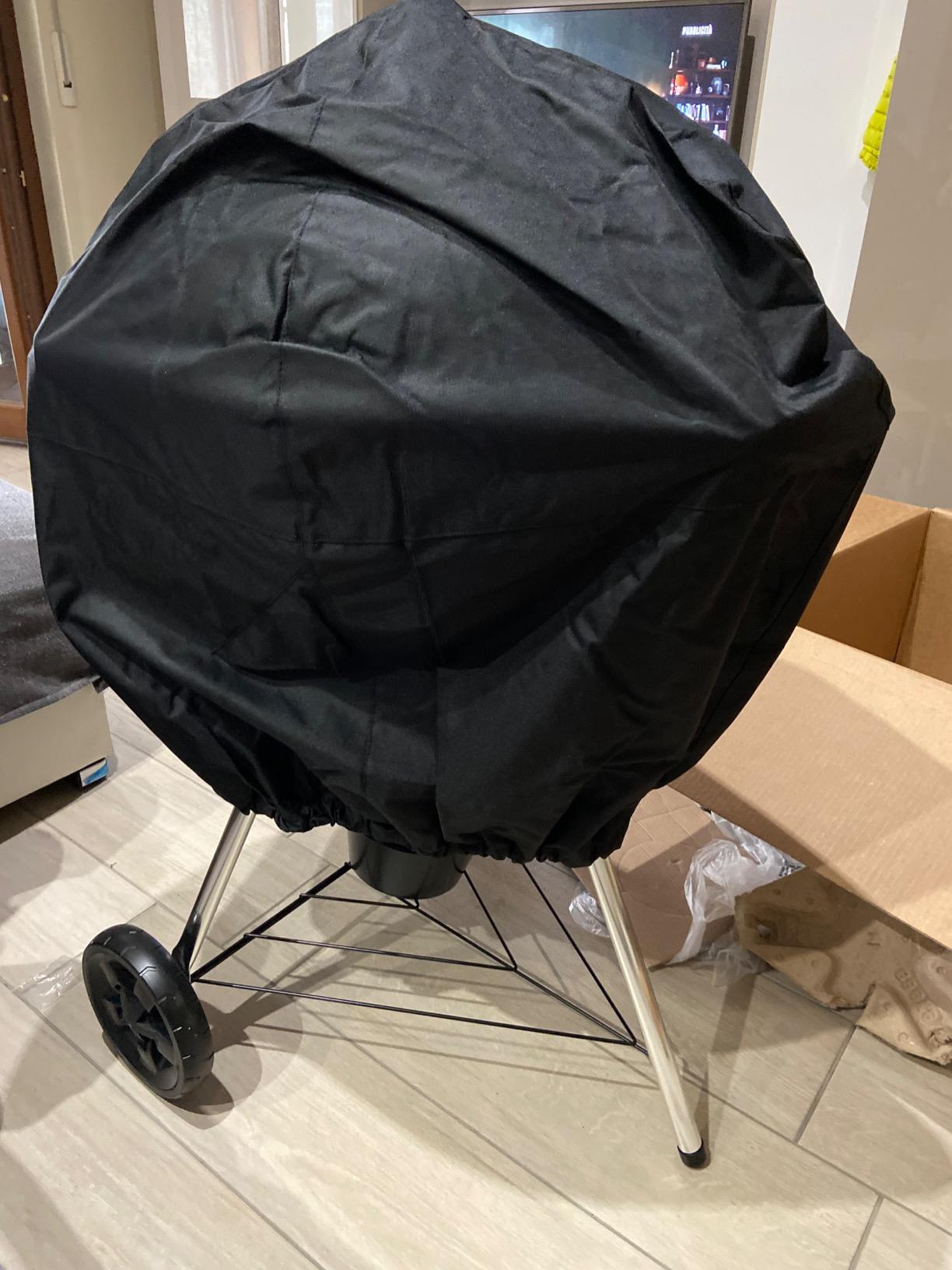 AmazonBasics telo barbecue cupola 71x71x96 nero impermeabile
