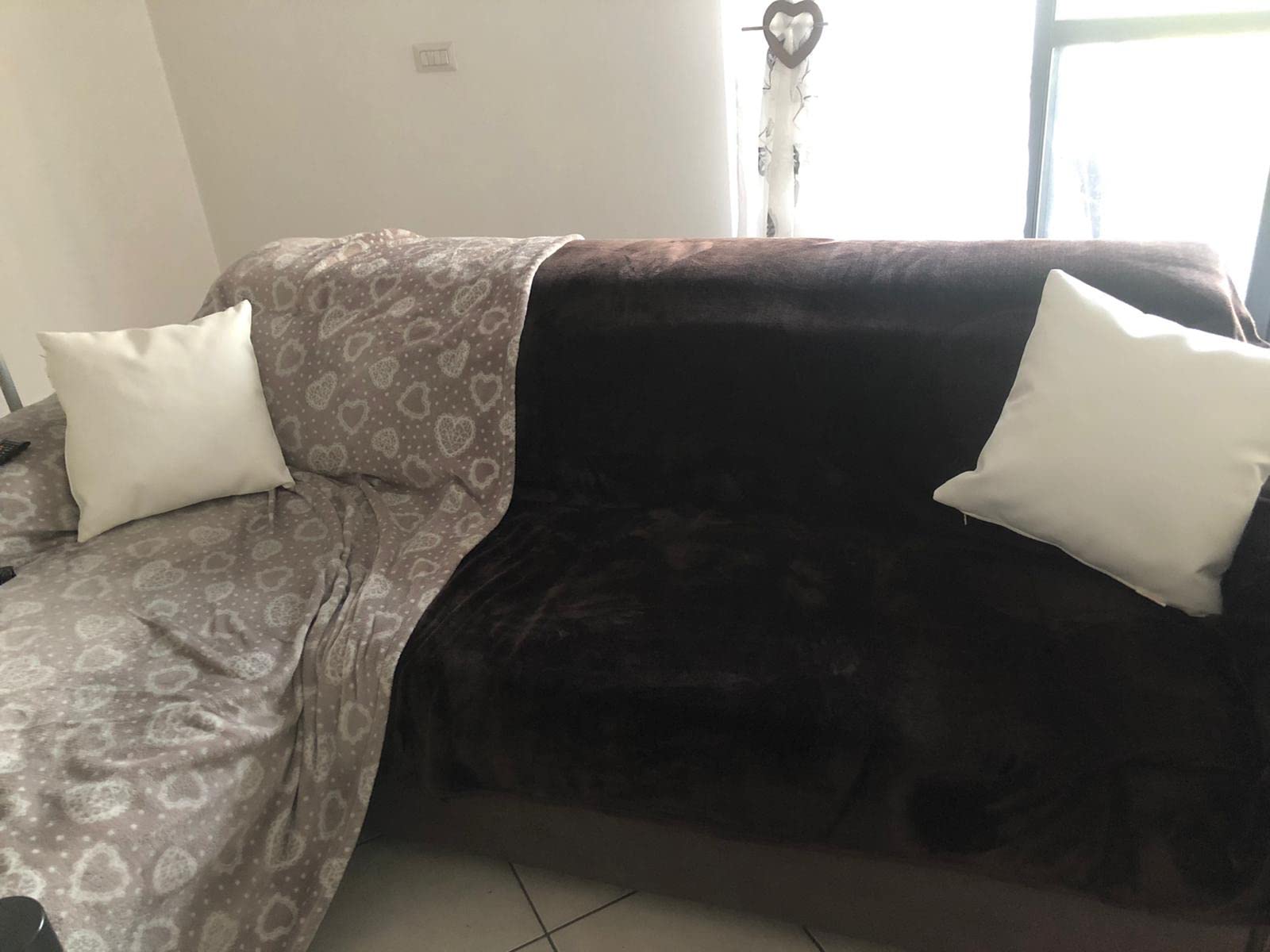 AmazonBasics copriletto velluto 168 x 229 cm sabbia